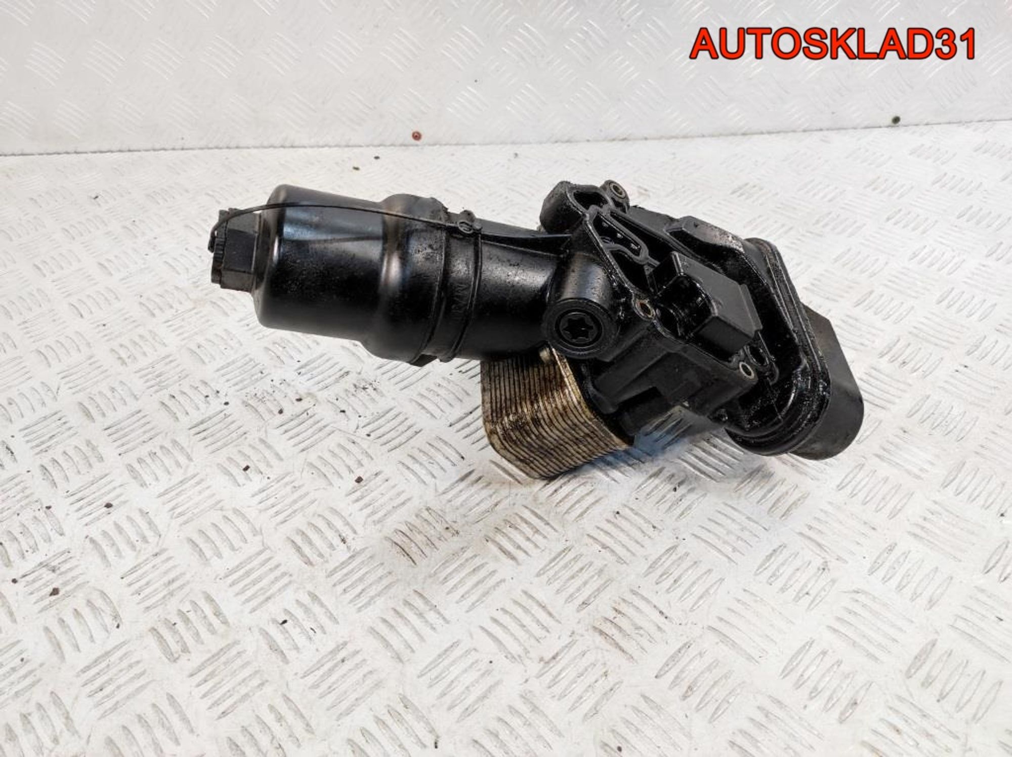 Корпус масляного фильтра VW Passat B6 2,0 BLR Бензин 06D115397G, 3500 рублей, Дубовое