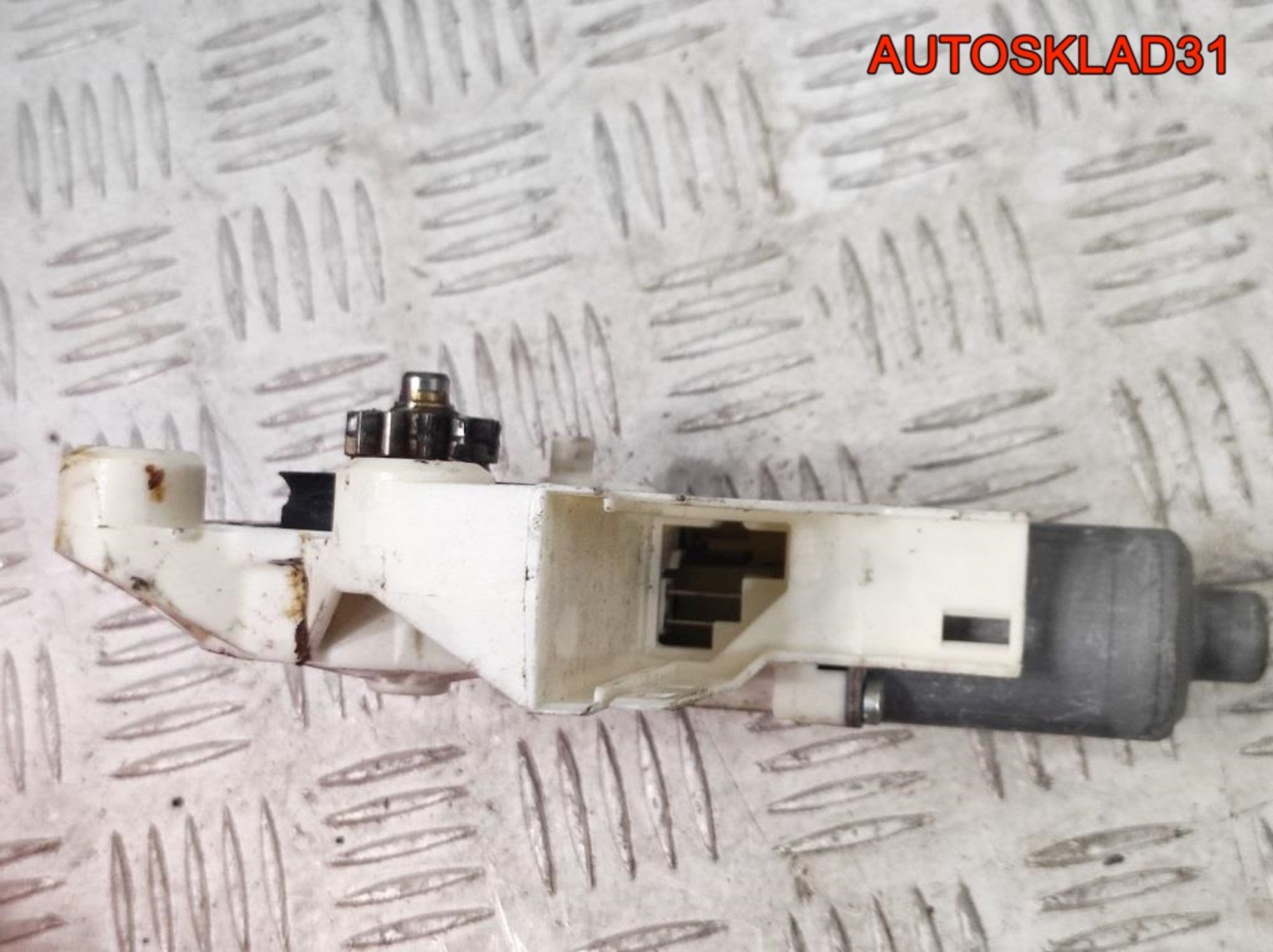 Моторчик стеклоподъемника п/л Ford Focus 2 0130822217, 700 рублей, Дубовое