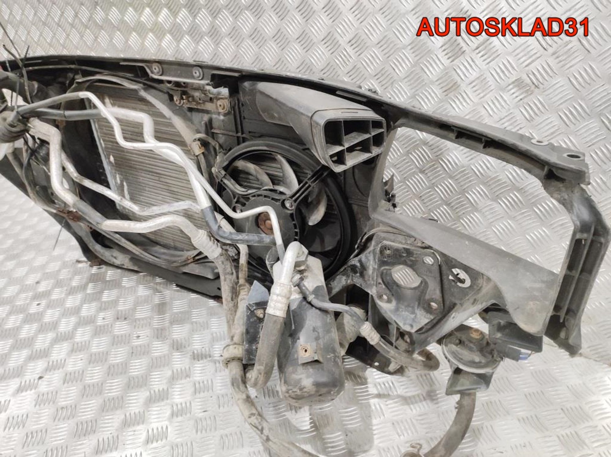 Панель передняя в сборе Audi A4 B5 Дорест 1,8 Бензин, 26000 рублей, Дубовое