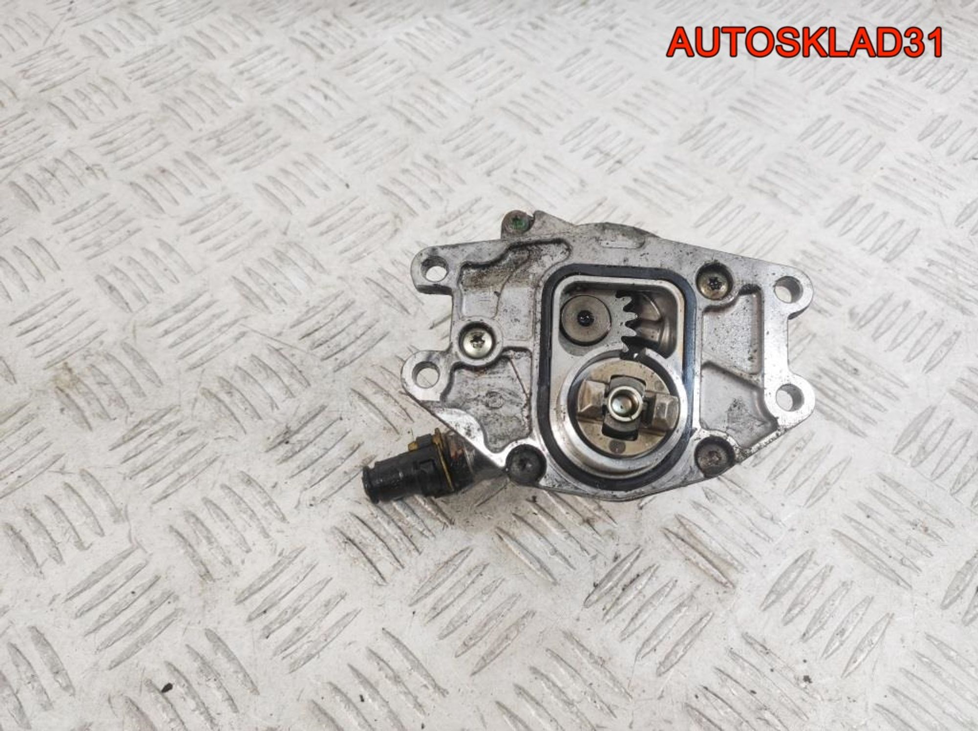 Насос вакуумный Opel Omega B 2,2 Y22DTH 24402638, 2000 рублей, Дубовое