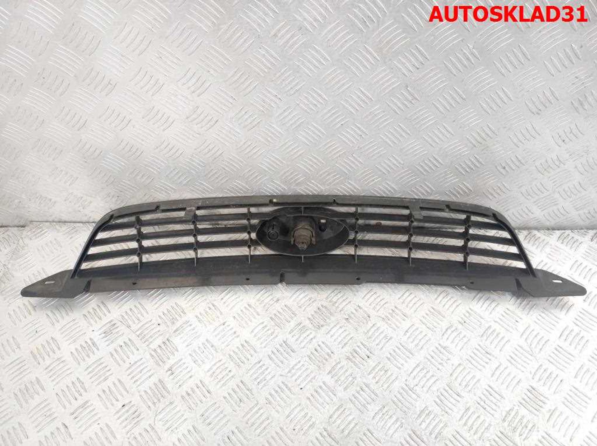 Решетка радиатора Ford Focus 2 8M518200BD, 2000 рублей, Дубовое