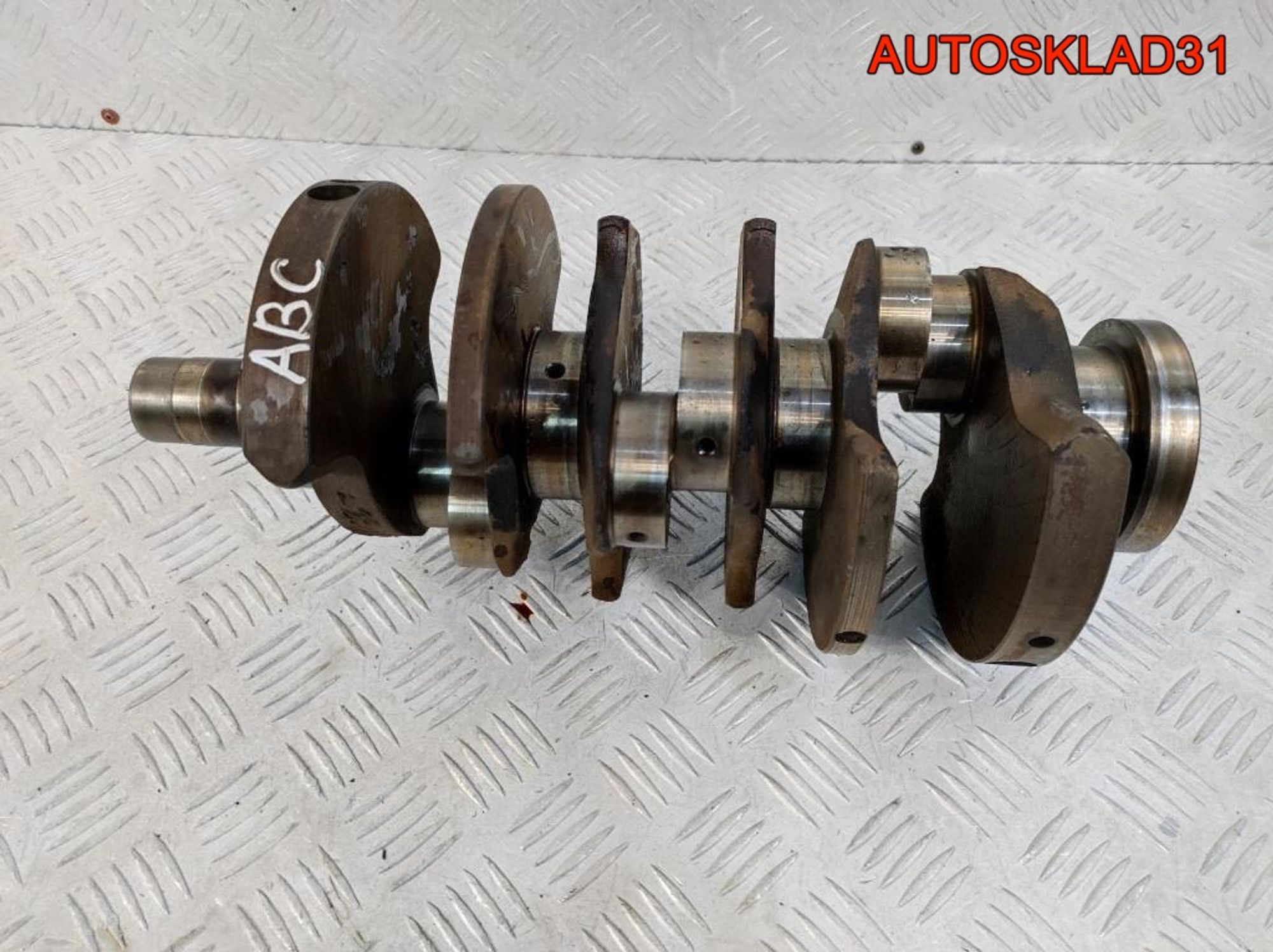 Коленвал Audi A6 C4 2,6 ABC 078105101AC, 9800 рублей, Дубовое