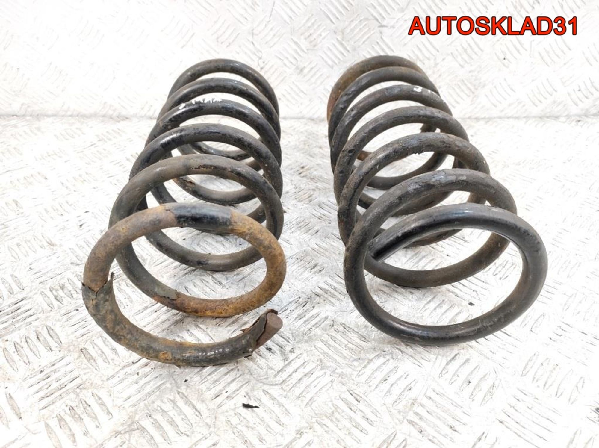 Пружина подвески задняя Комплект Ford S-MAX 1509833, 2000 рублей, Дубовое