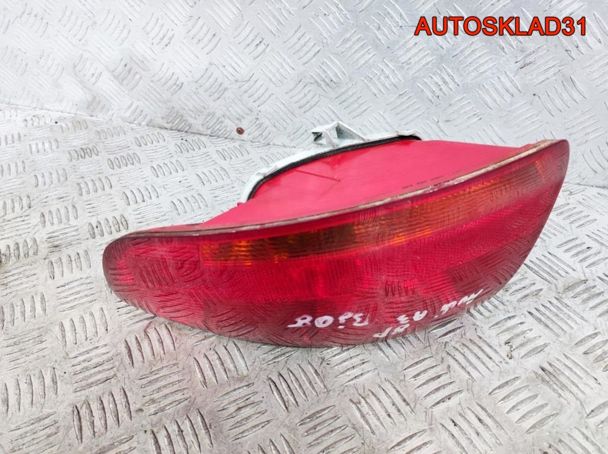 Фонарь задний наружный правый Audi A3 8P4945096C, 2500 рублей, Дубовое