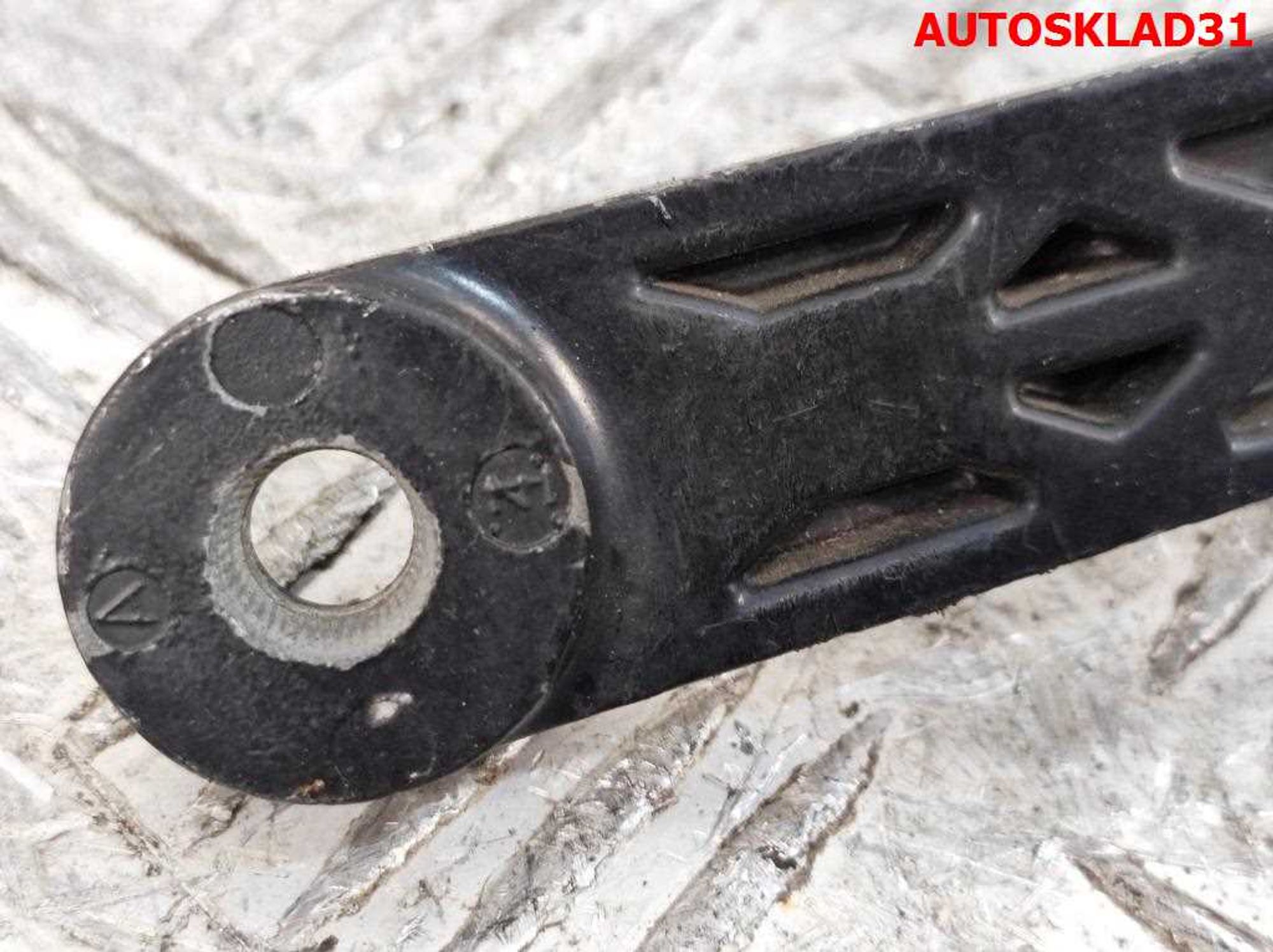 Поводок стеклоочистителя правый Opel Vectra A 90504487, 1200 рублей, Дубовое