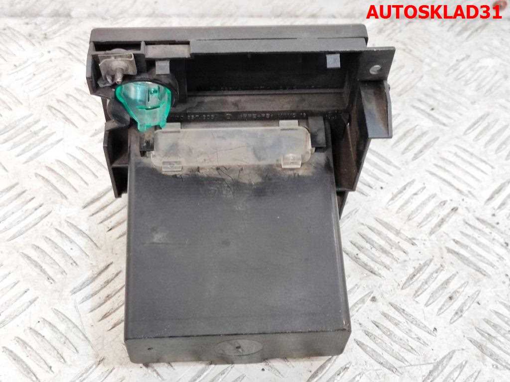 Пепельница передняя VW Transporter T4 7D0857331, 1000 рублей, Дубовое