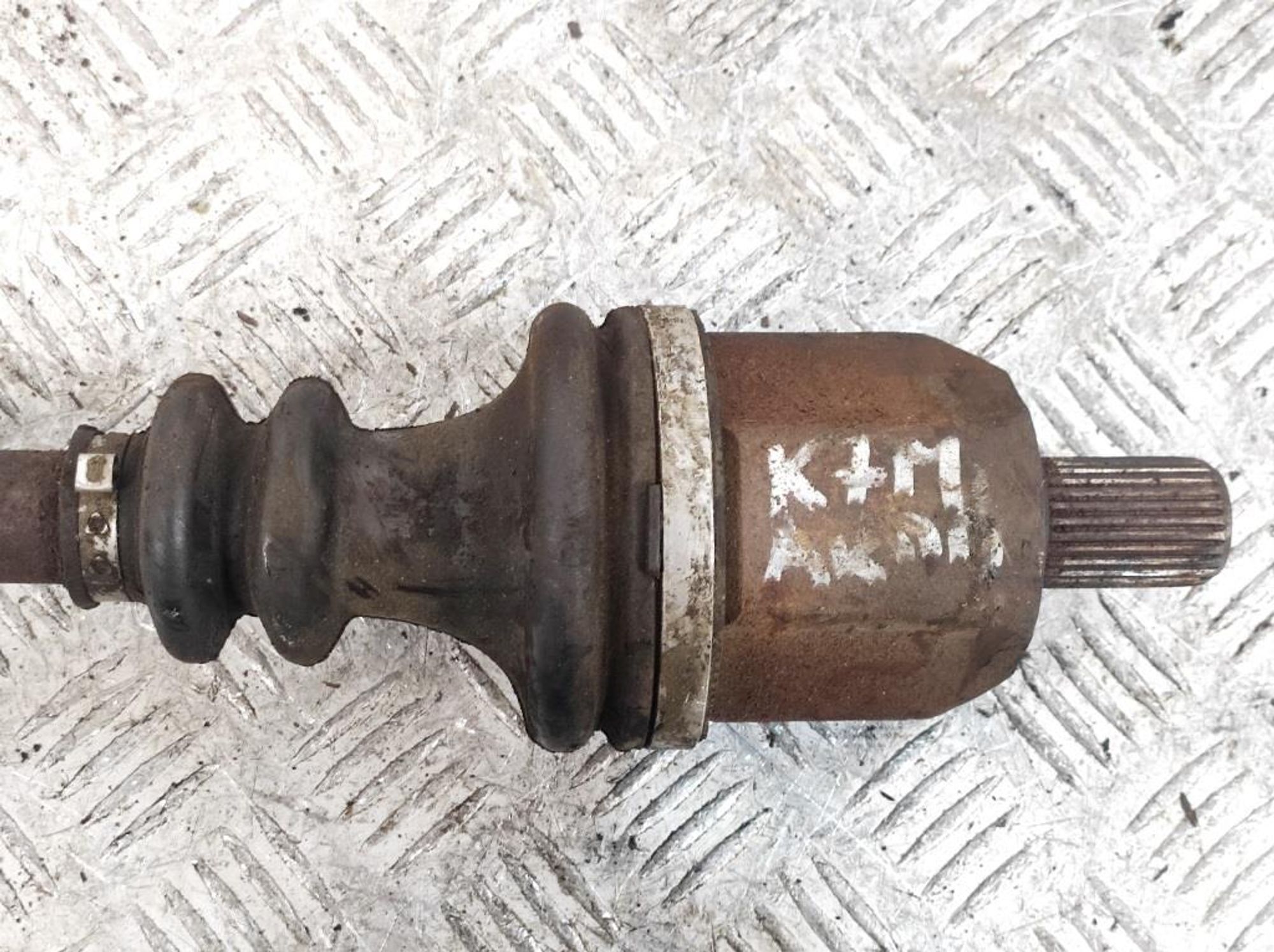 Полуось передняя левая Renault Clio 1.6 K7M АКПП, 4000 рублей, Дубовое