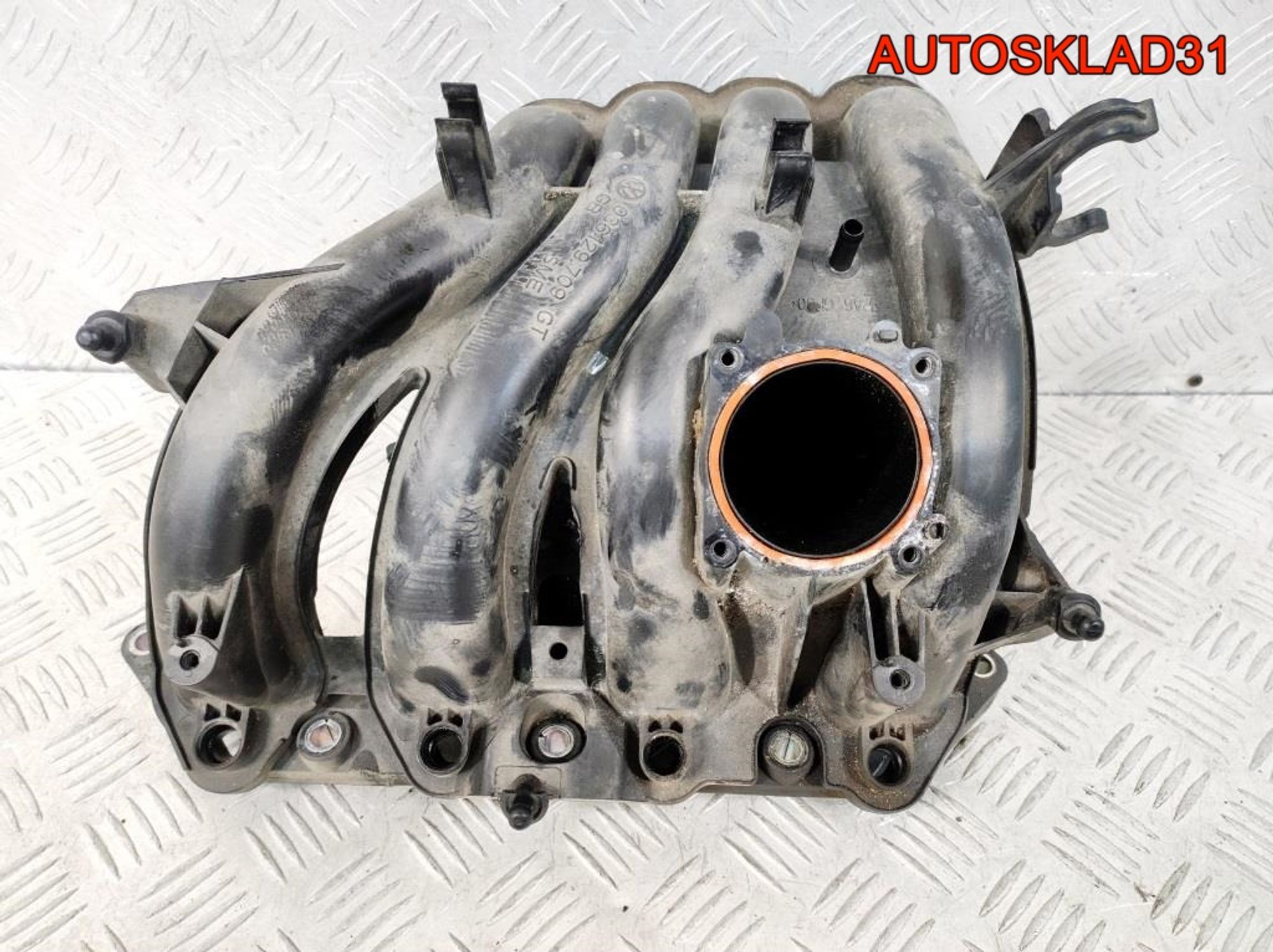 Коллектор впускной Volkswagen Golf 5 036129709GT, 5900 рублей, Дубовое