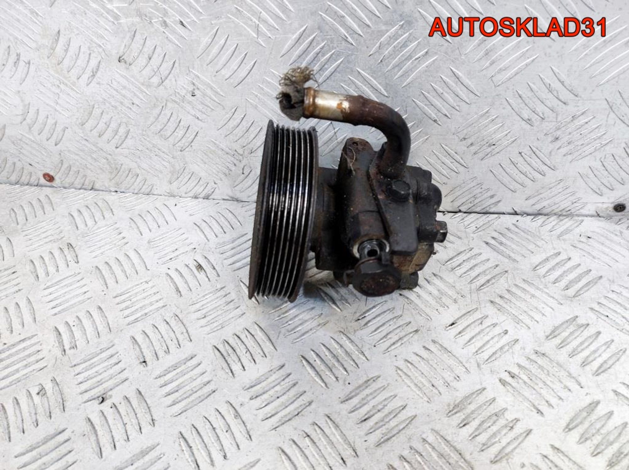 Насос ГУР Hyundai Starex Н1 2,5 D4СВ 571004A800, 4100 рублей, Дубовое