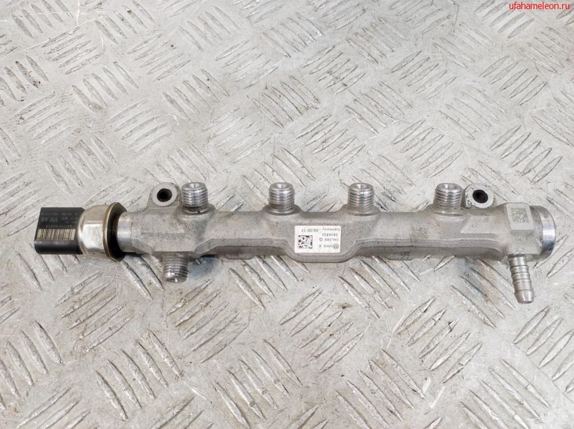 Рейка топливная VW Passat B8 2,0 Дизель 04L089G, 5000 рублей, Дубовое