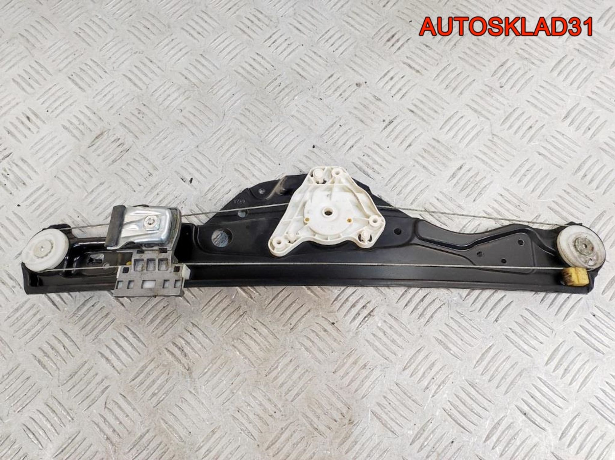 Стеклоподъемник задний правый Mercedes W211 A2117300246, 1800 рублей, Дубовое