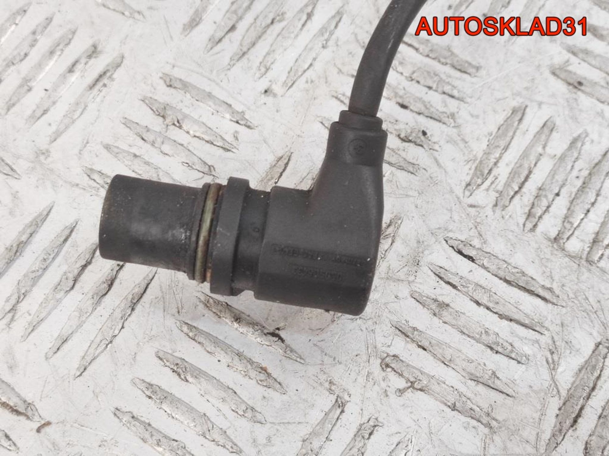 Датчик положения коленвала VW Passat B5 1,8 APT 050906433, 900 рублей, Дубовое