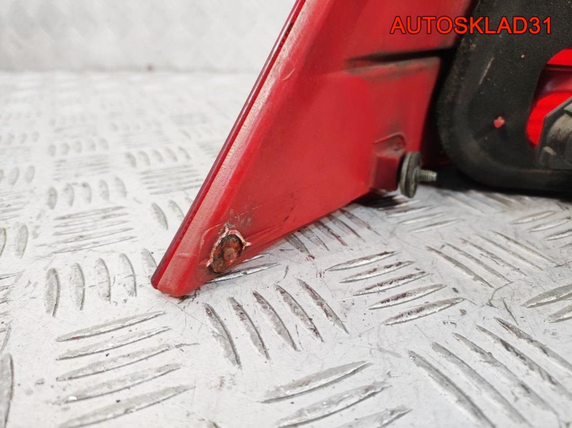 https://ycs.partsauto.market/partsauto-images/thmbs/userImages/edda01b21c13eaa6671738306aa09410/part/1757a815-e13a-4a04-93ff-7a0a920ecfbd_1781609238752.jpg