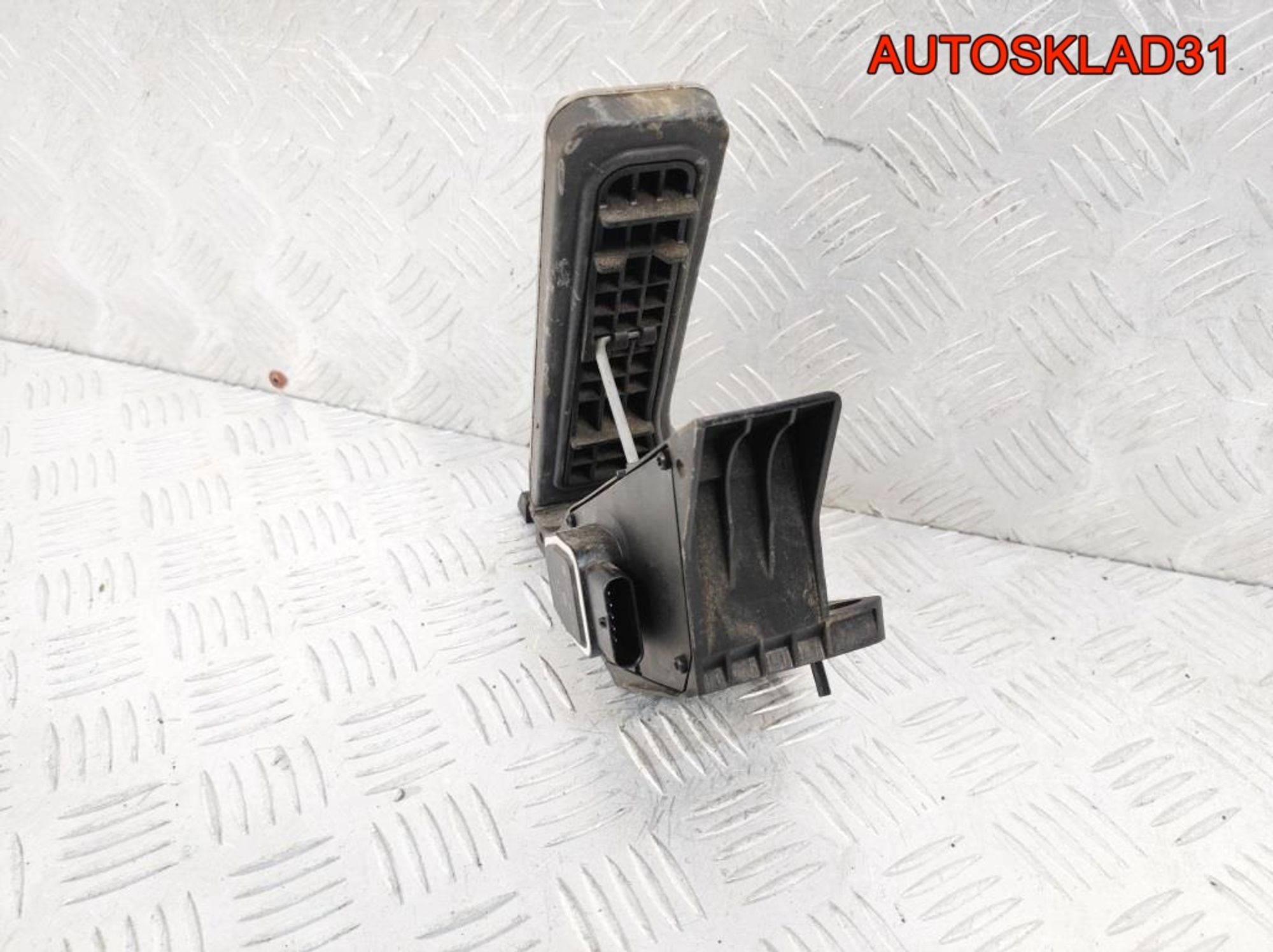 Педаль газа Mercedes-Benz GLK X204 A2043000504, 2000 рублей, Дубовое