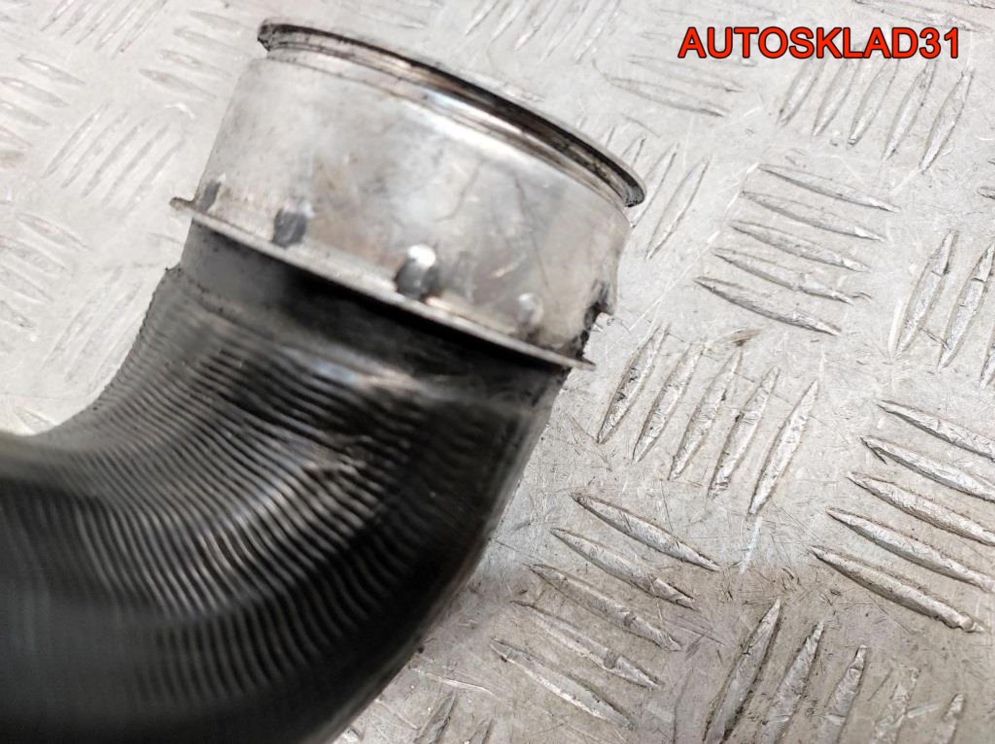 Патрубок интеркулера Mercedes Benz W203 2.2 Дизель A2035282182, 1500 рублей, Дубовое