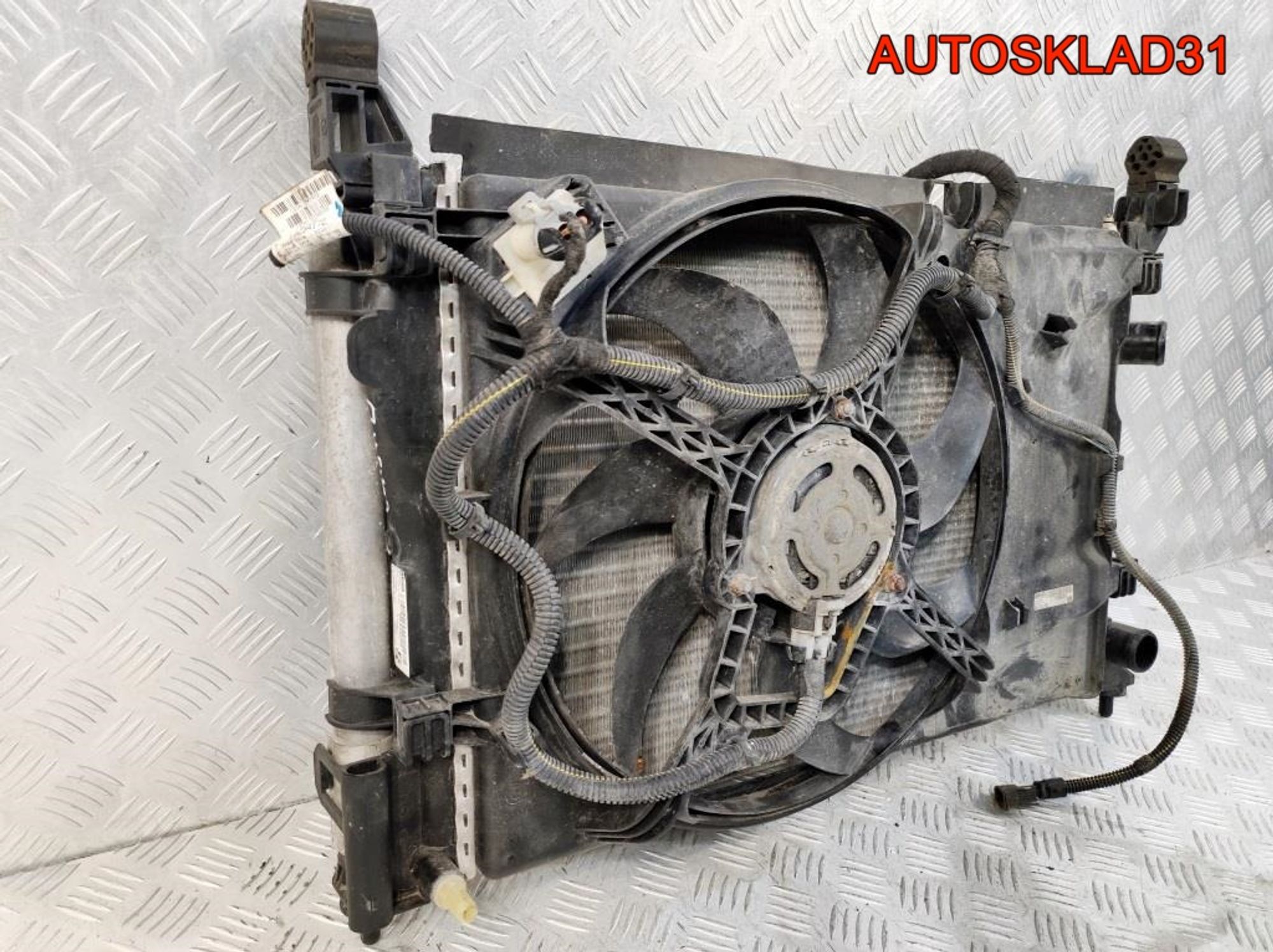 Кассета радиаторов в сборе Opel Corsa D 13399871, 8100 рублей, Дубовое