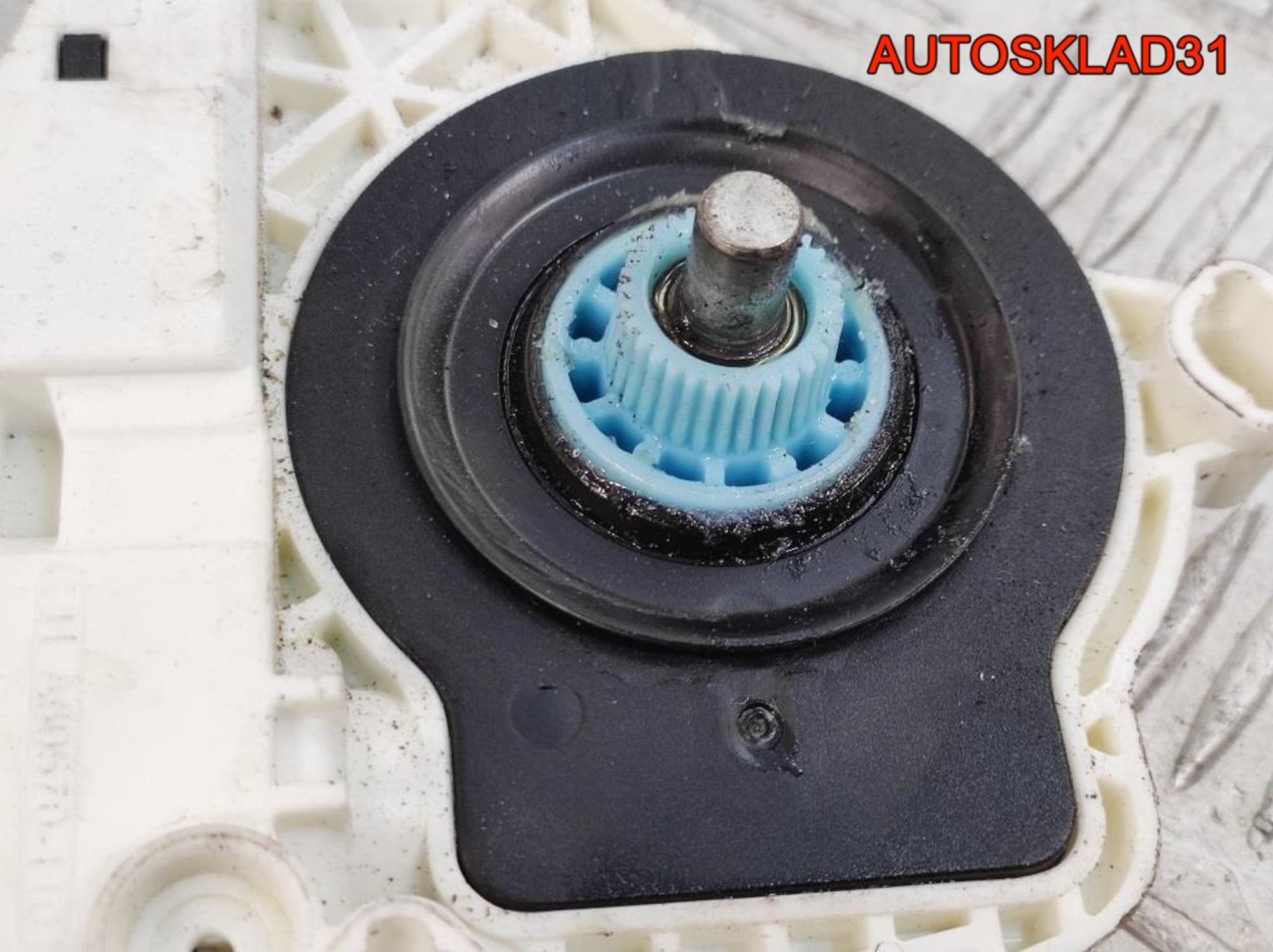 Моторчик стеклоподъемника задний R Audi A6 C7 8K0959811A, 1000 рублей, Дубовое