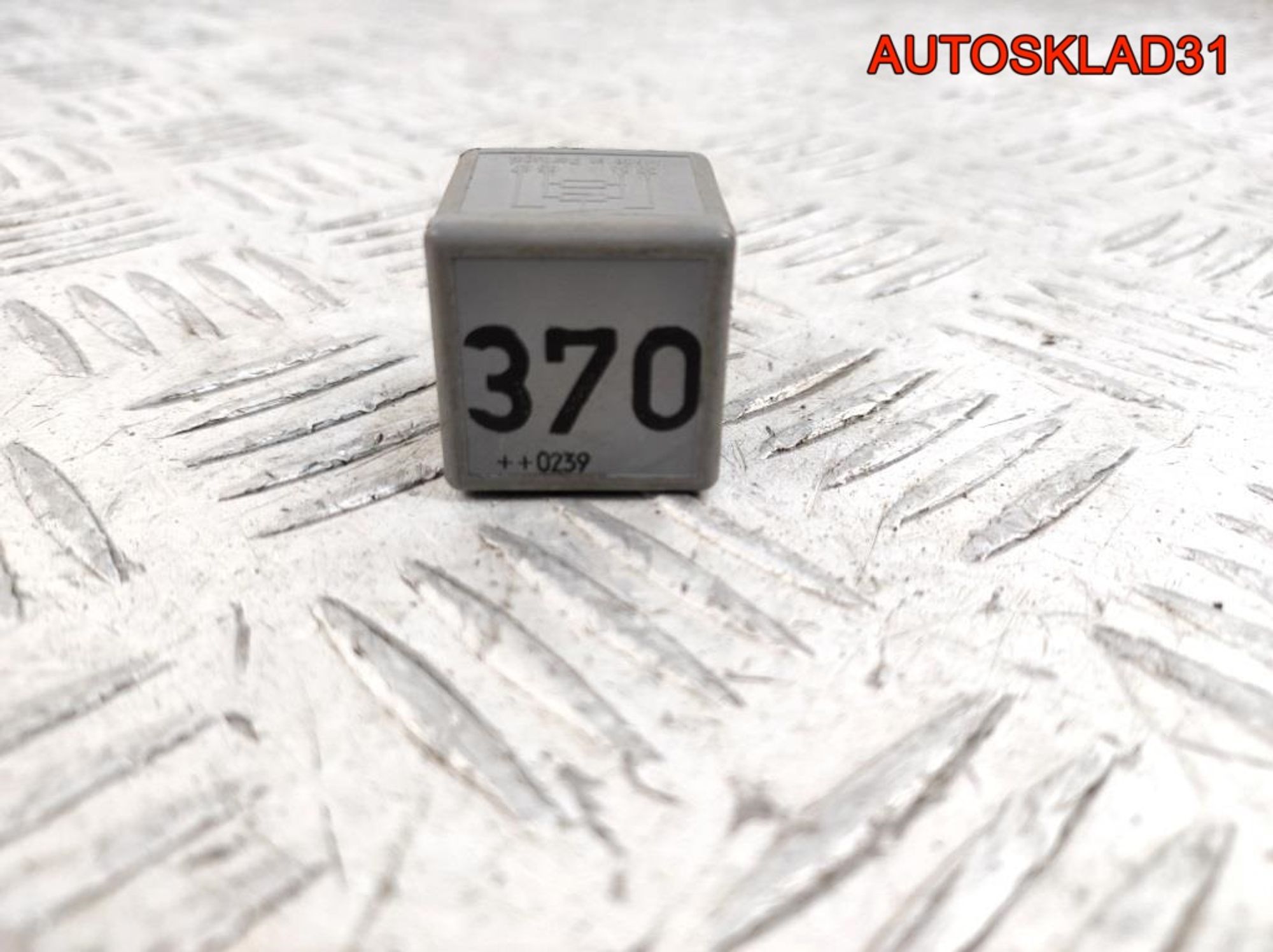 Реле №370 Audi A6 C5 8D0951253, 600 рублей, Дубовое