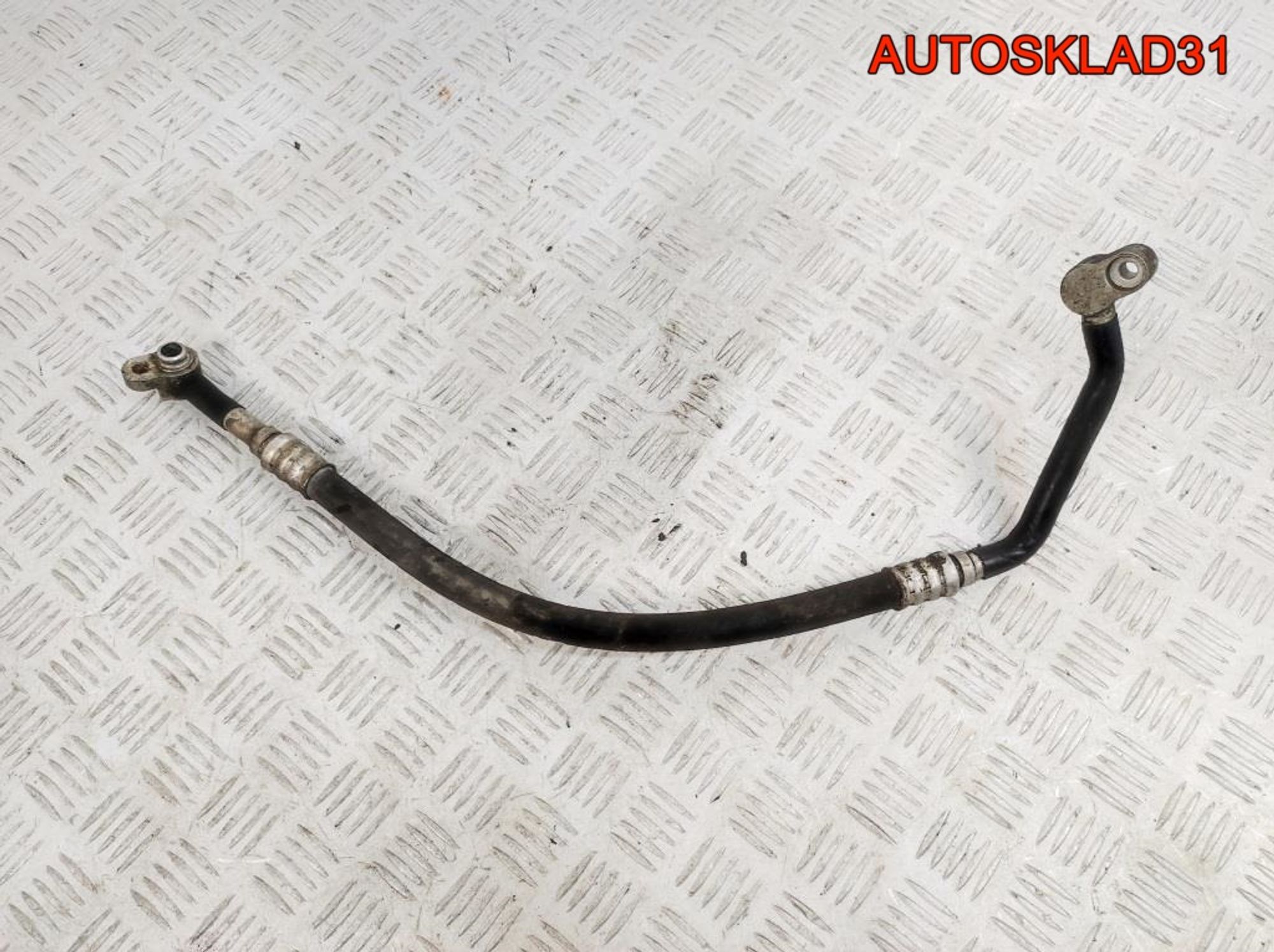 Трубка кондиционера Audi A4 B6 8E0260701AB, 1500 рублей, Дубовое