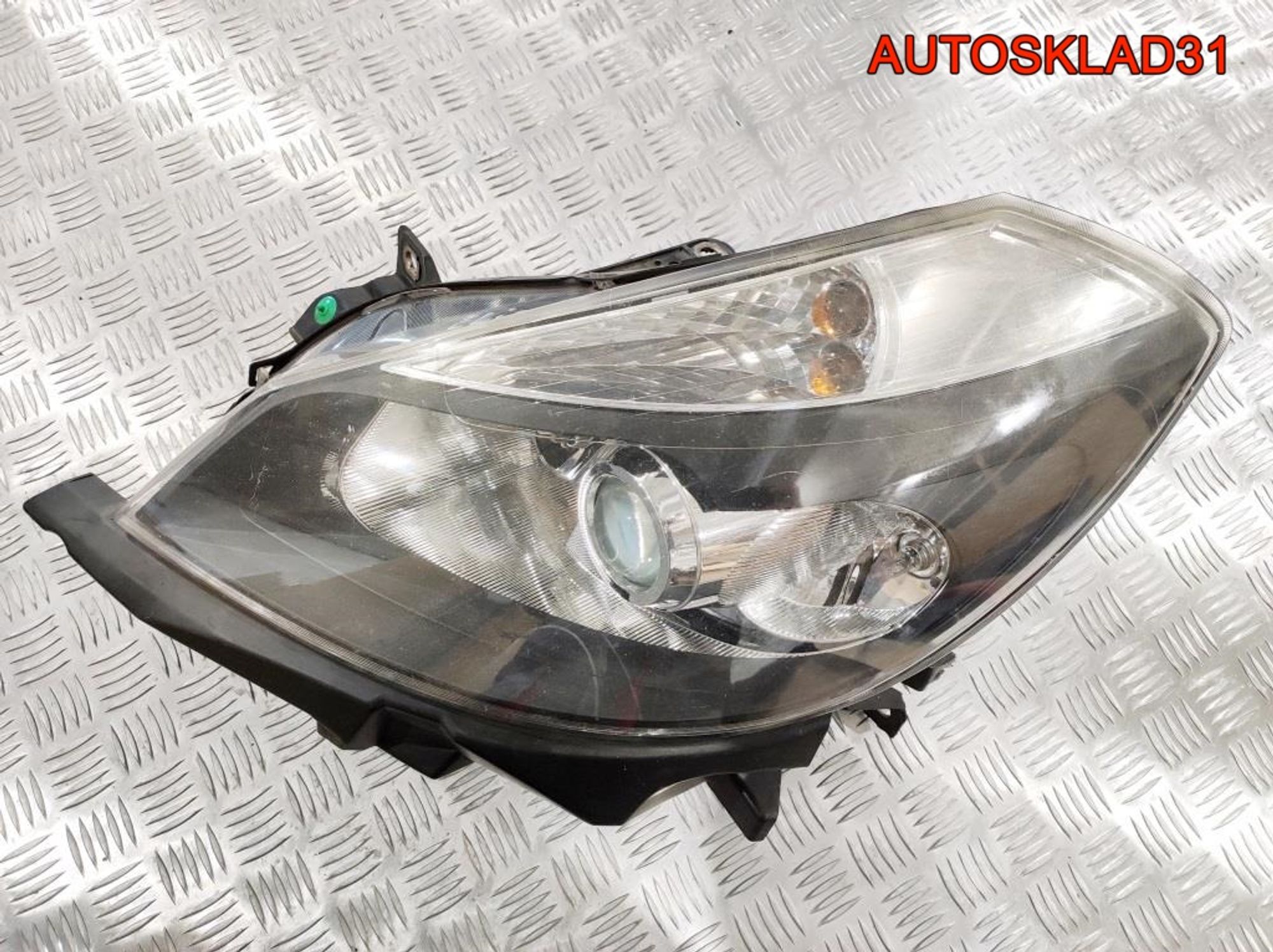 Фары Ксенон Renault Clio 3 комплект 8200626747, 80000 рублей, Дубовое