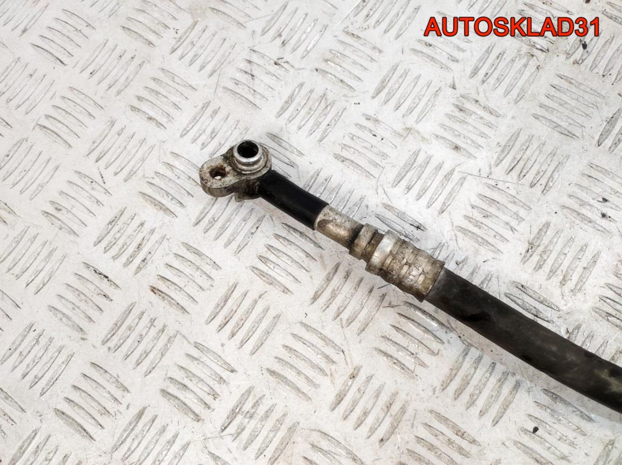 Трубка кондиционера Audi A4 B6 8E0260701AB, 1500 рублей, Дубовое