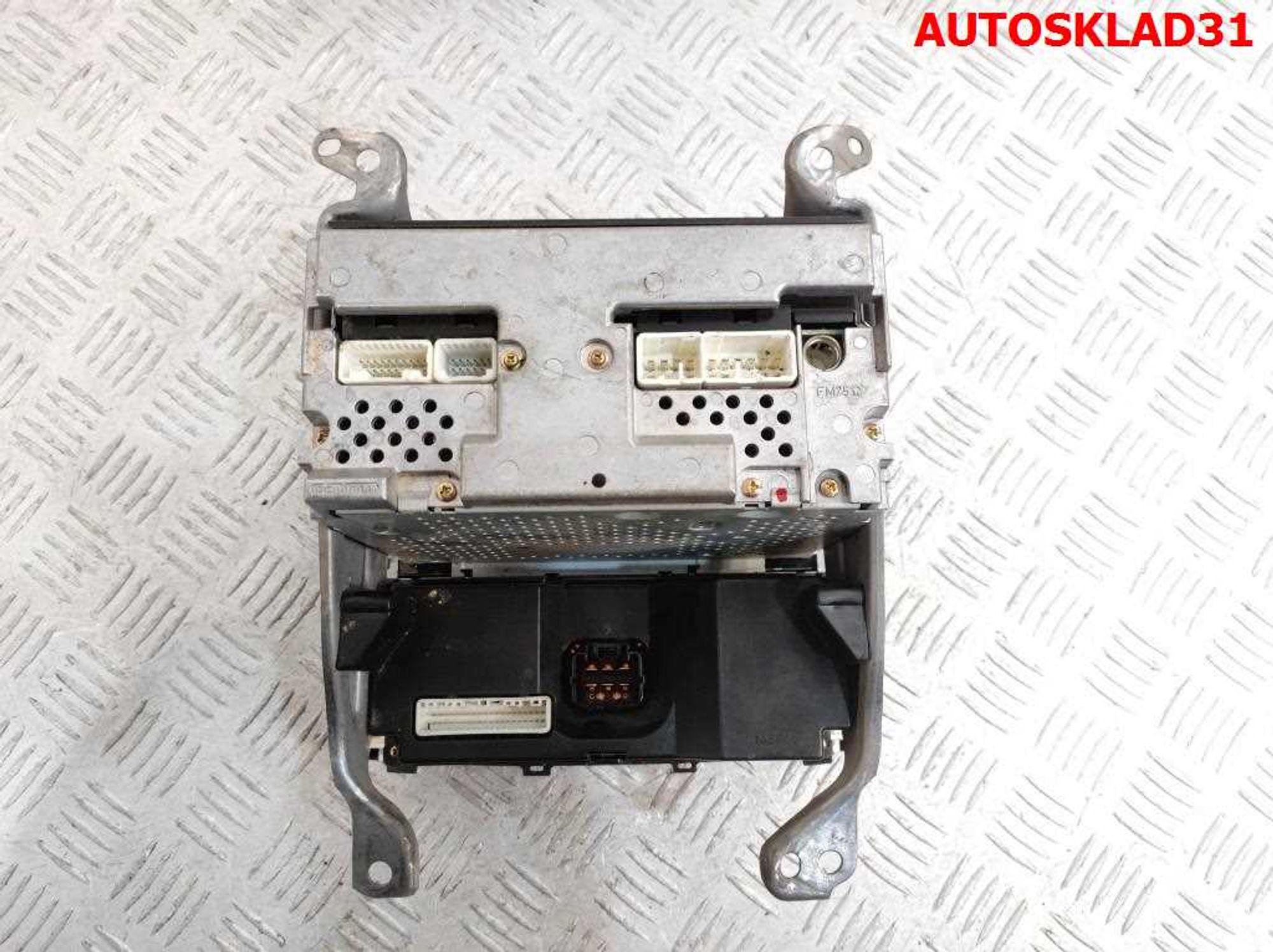 Магнитола с блоком управления кондиционера Toyota Avensis 2 8612005070, 2500 рублей, Дубовое