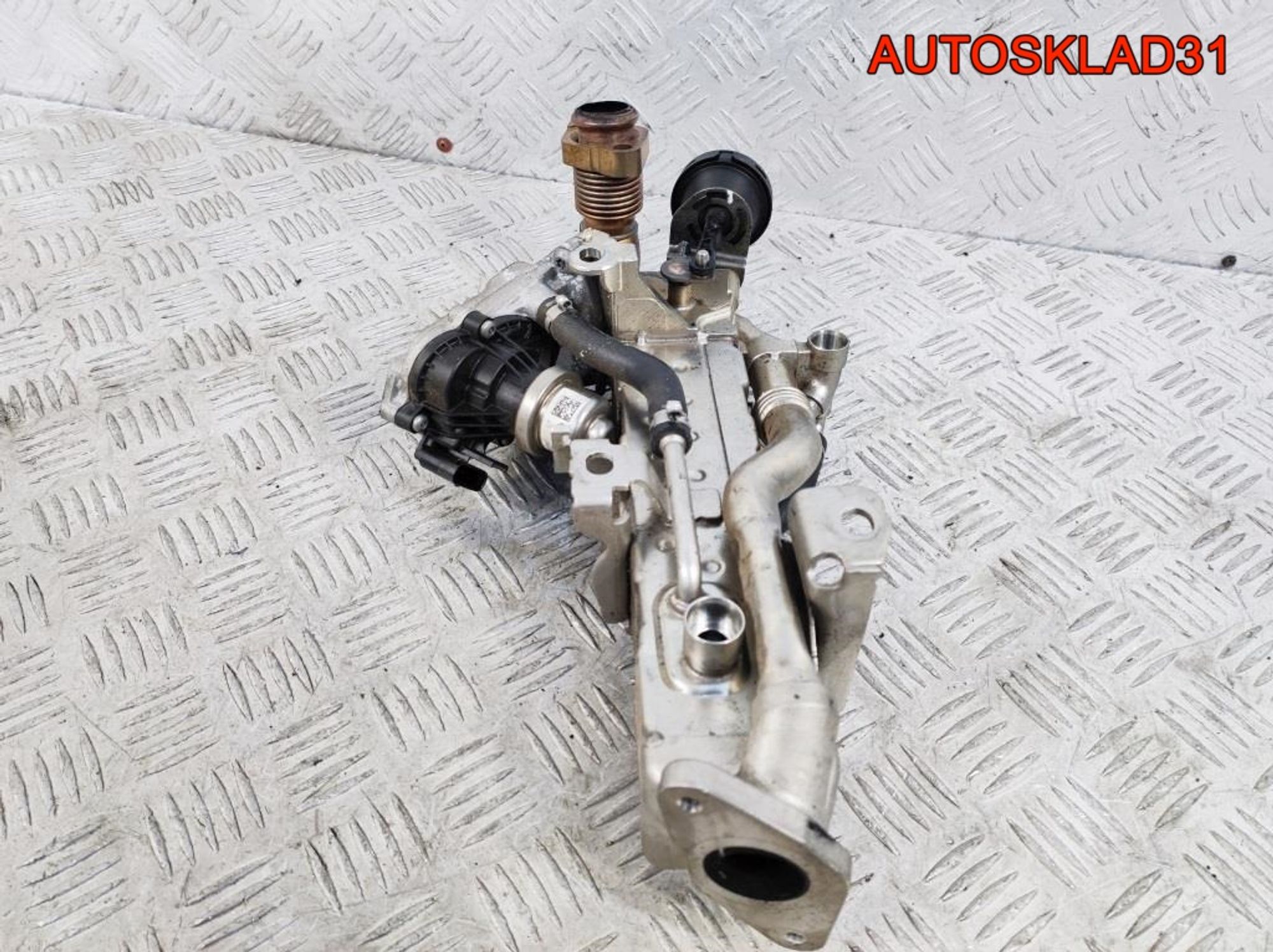 Радиатор EGR в сборе BMW F30 B47D20A 11718513691, 24300 рублей, Дубовое