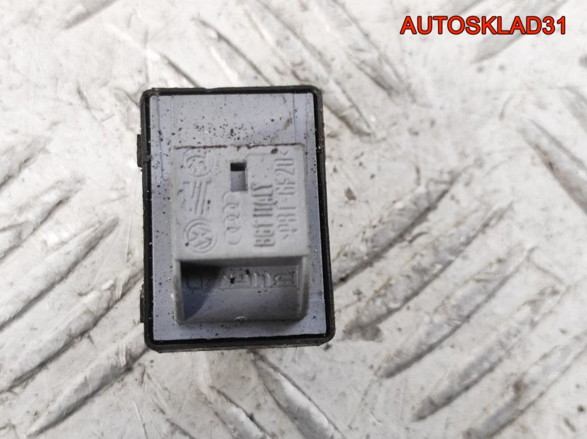 Кнопка стеклоподъемника  Audi A6 C7 4G 4H0959855A, 700 рублей, Дубовое