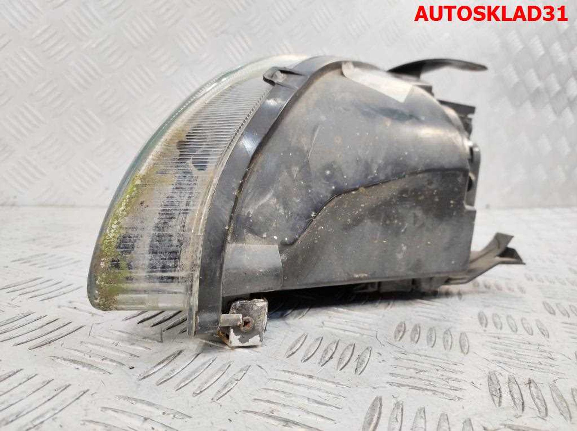 Фара правая Ford Focus 24M5113W029JC Дорест, 5000 рублей, Дубовое