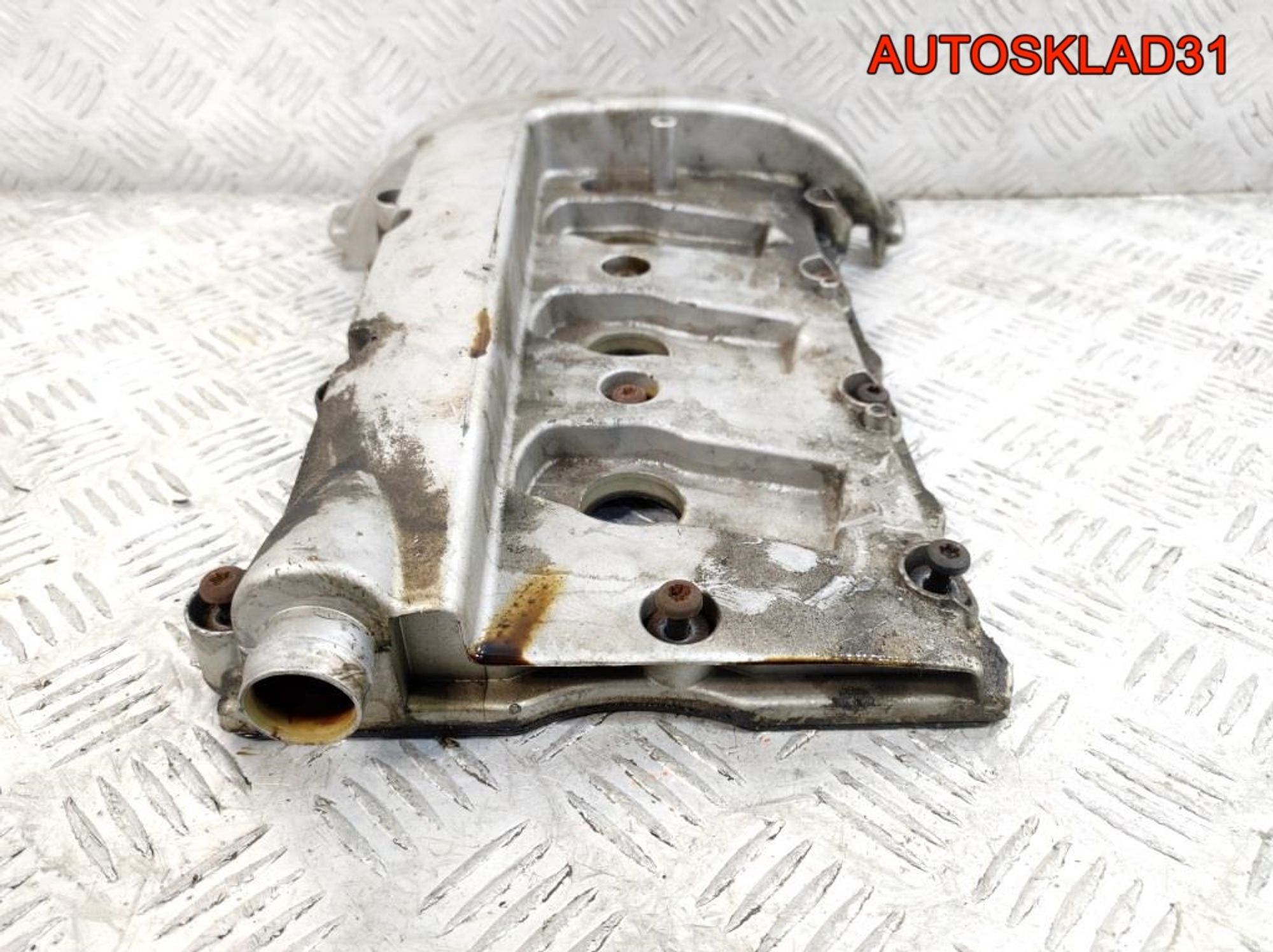 Крышка клапанная правая Audi A4 B6 3,0 ASN 06C103472G, 1500 рублей, Дубовое