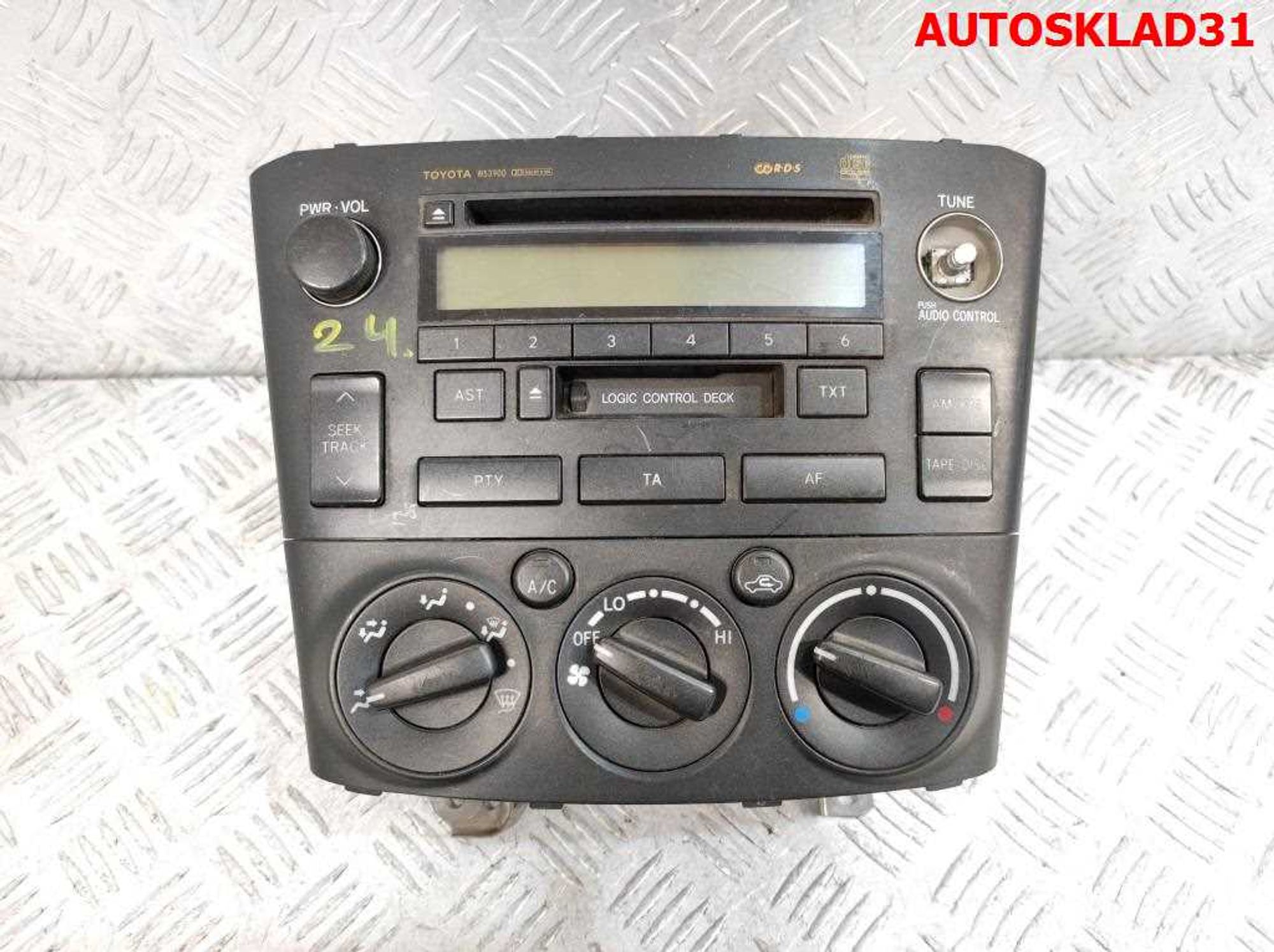 Магнитола с блоком управления кондиционера Toyota Avensis 2 8612005070, 2500 рублей, Дубовое