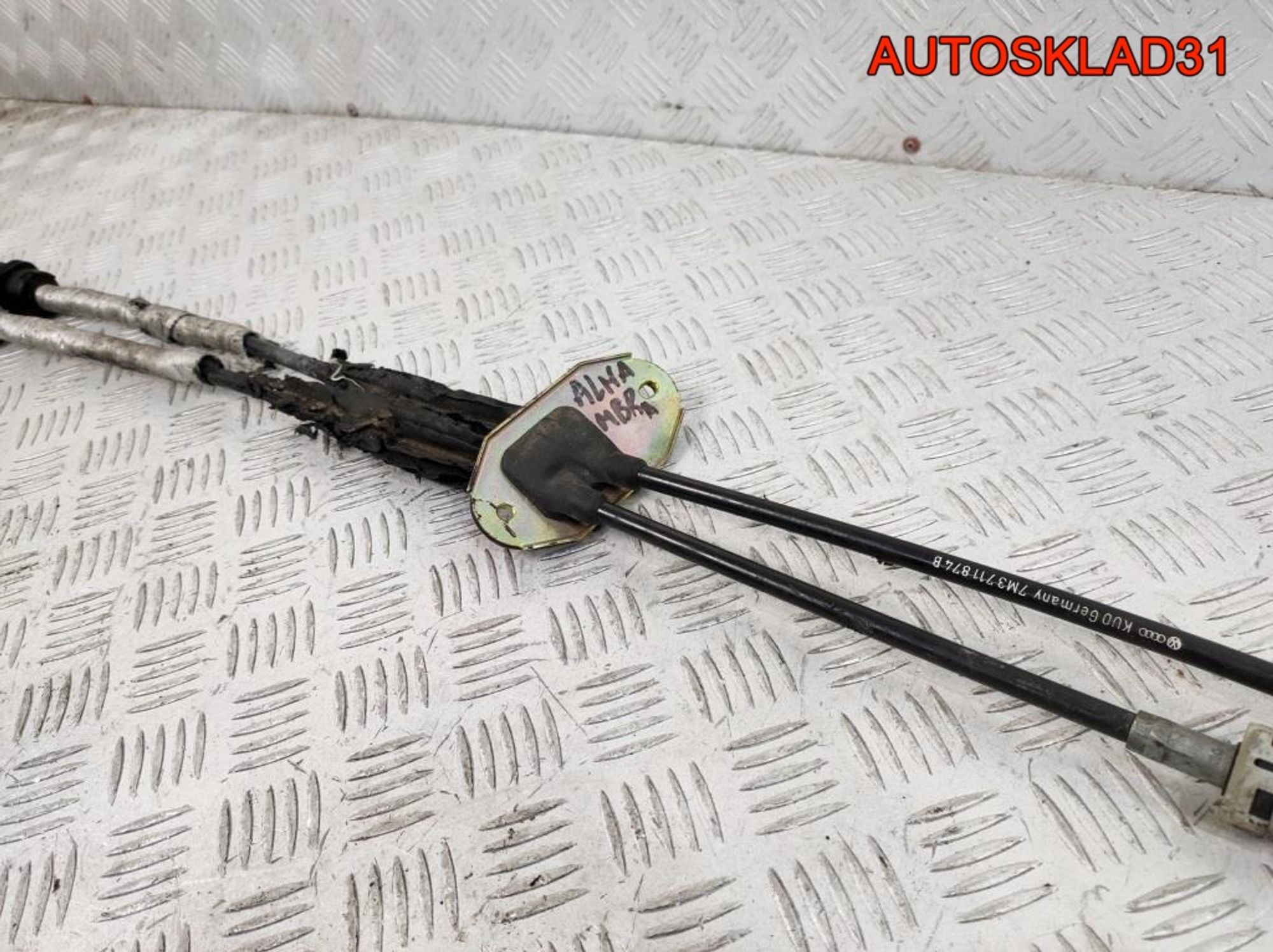 https://ycs.partsauto.market/partsauto-images/thmbs/userImages/edda01b21c13eaa6671738306aa09410/part/18c1fd07-5cb9-40b4-b99f-ee55eefd1329_1781607302597.jpg