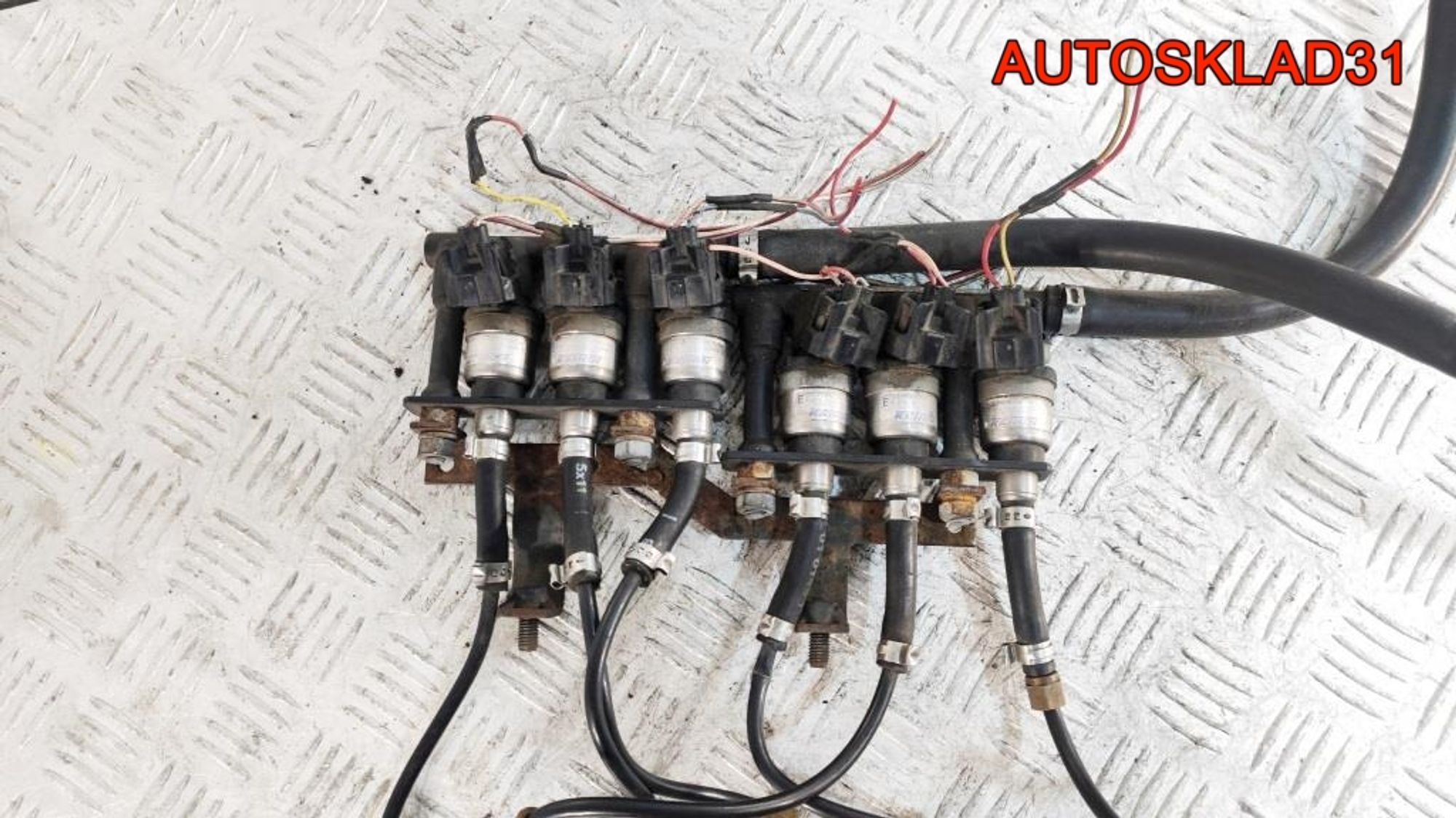 Форсунка газовая Комплект Hyundai Matrix 1 67R010092, 3000 рублей, Дубовое