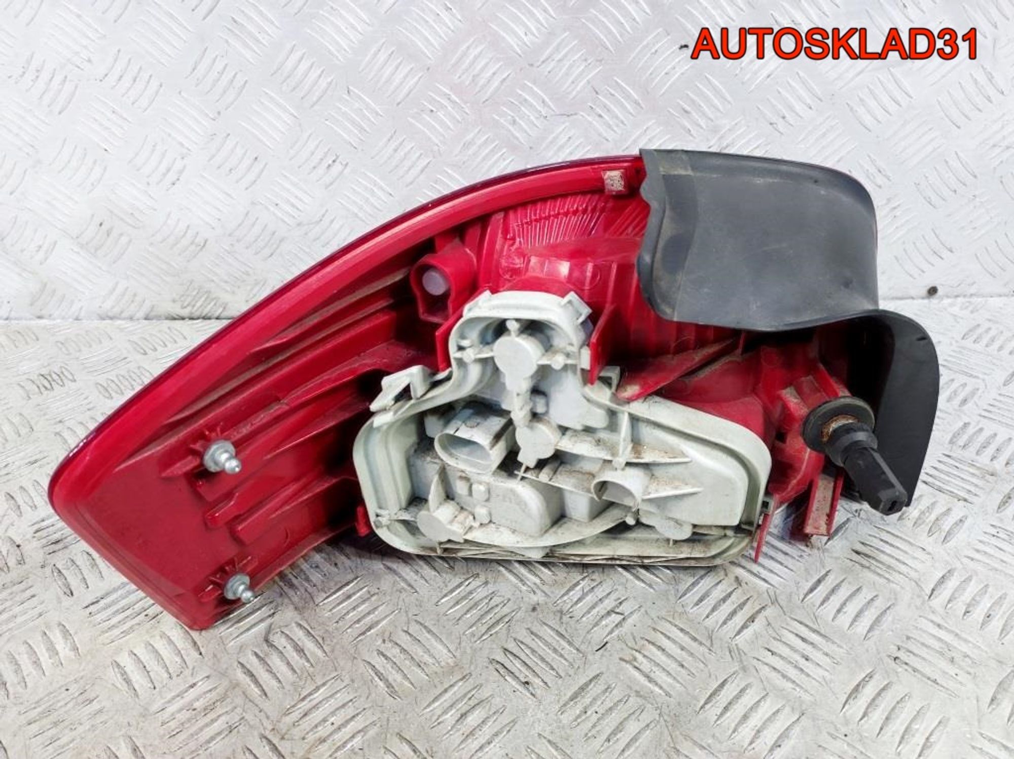 Фонарь задний правый Audi A3 8P 8P0945096, 2700 рублей, Дубовое