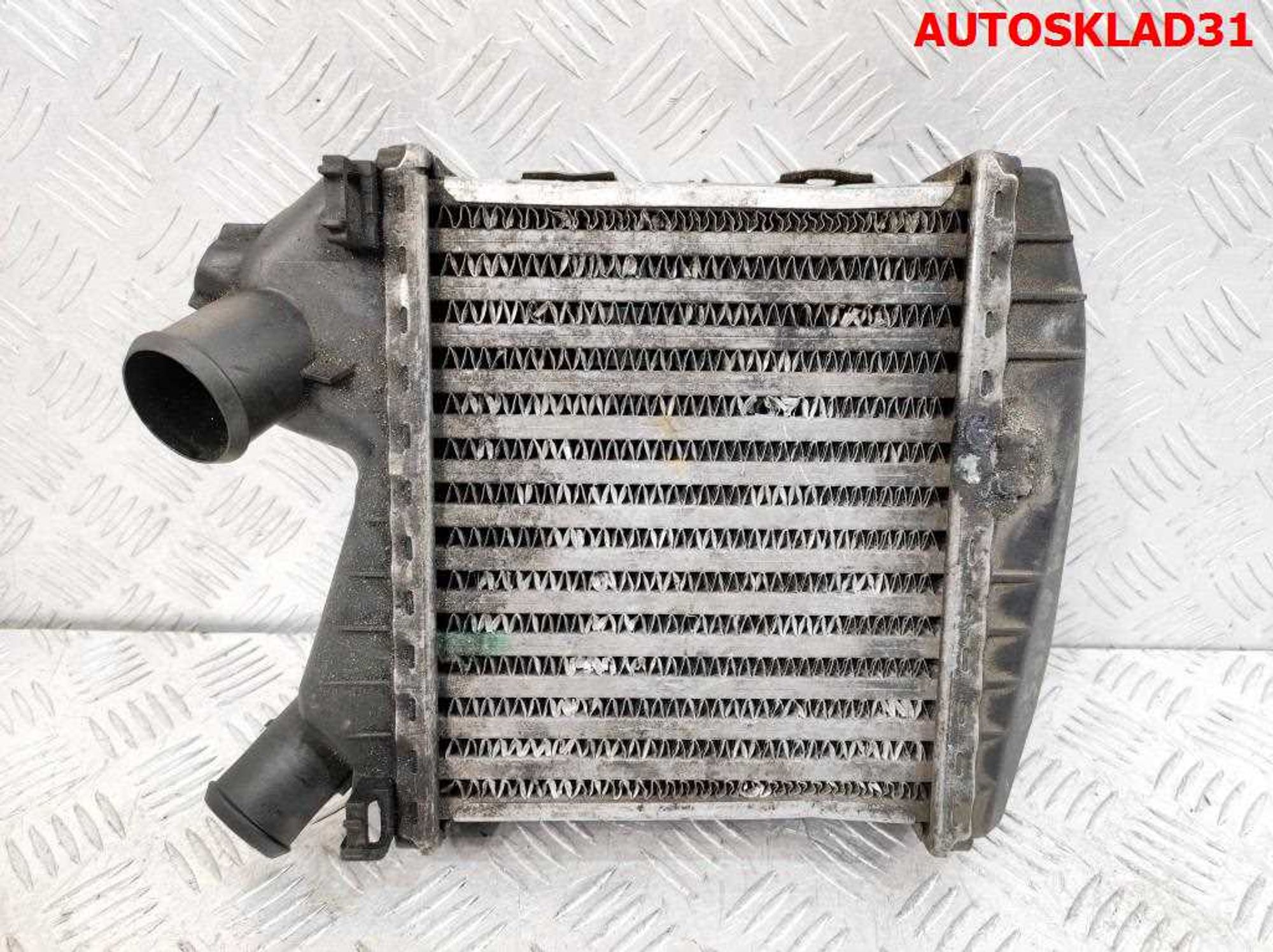 Интеркулер Smart Roadster W452 0003007V005000000, 2000 рублей, Дубовое
