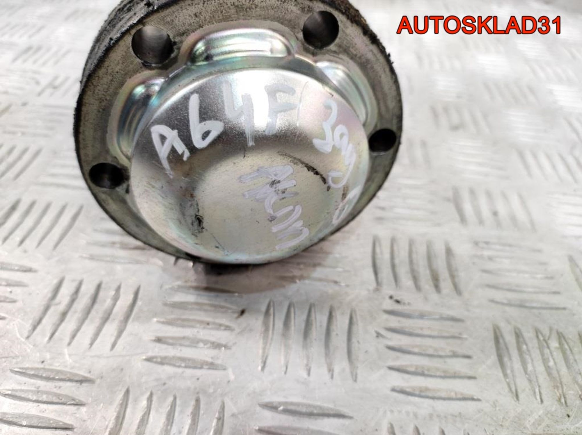 Полуось задняя 4WD АКПП Audi A6 C6 3,0 BMK 4F0501203B, 2700 рублей, Дубовое