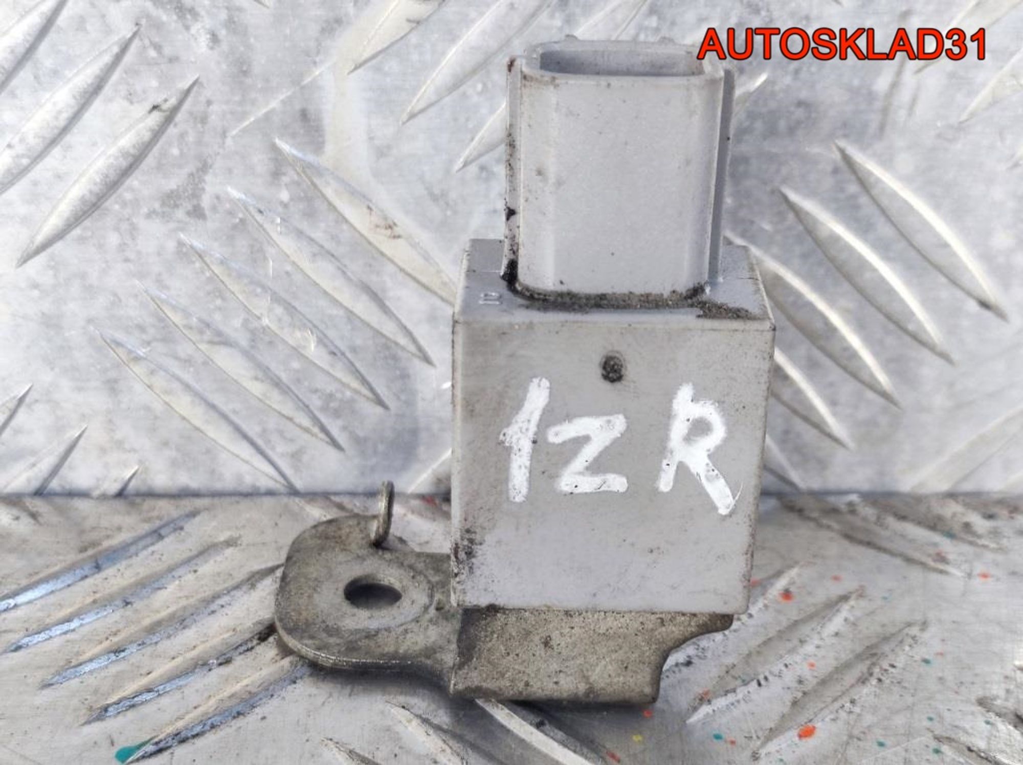 Конденсатор Toyota Corolla E15 1,6 1ZR 9098004196, 500 рублей, Дубовое