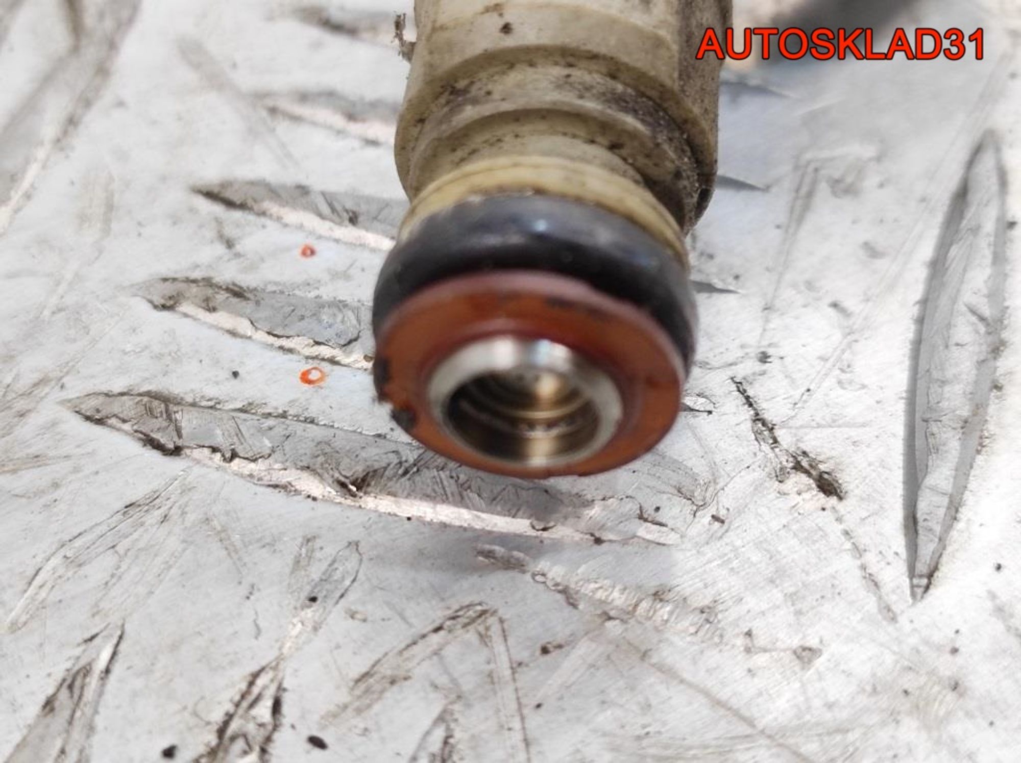 Форсунка топливная Nissan Primera P11 2,0 SR20DE 166007J500, 600 рублей, Дубовое