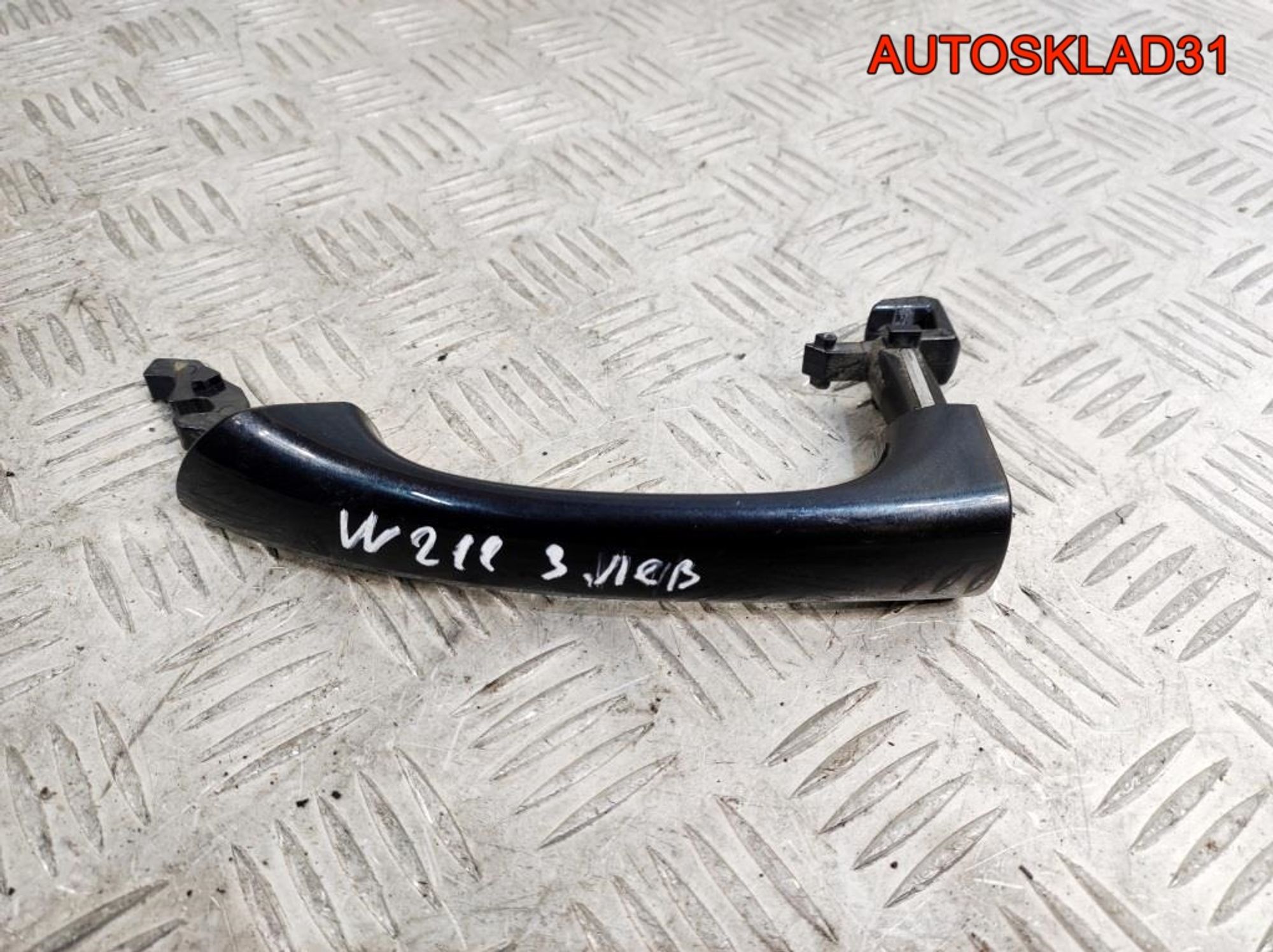 Ручка двери задняя левая Mercedes W211 A2117601770, 500 рублей, Дубовое