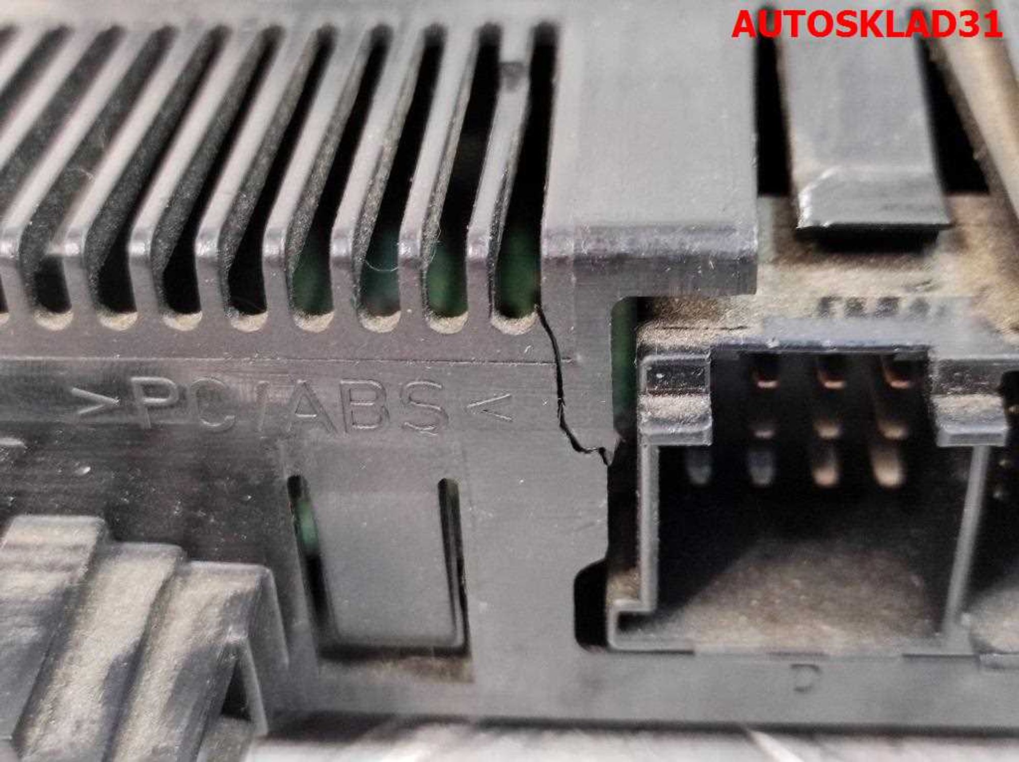 Блок управления климата Audi A8 D2 4D0820043N, 2500 рублей, Дубовое
