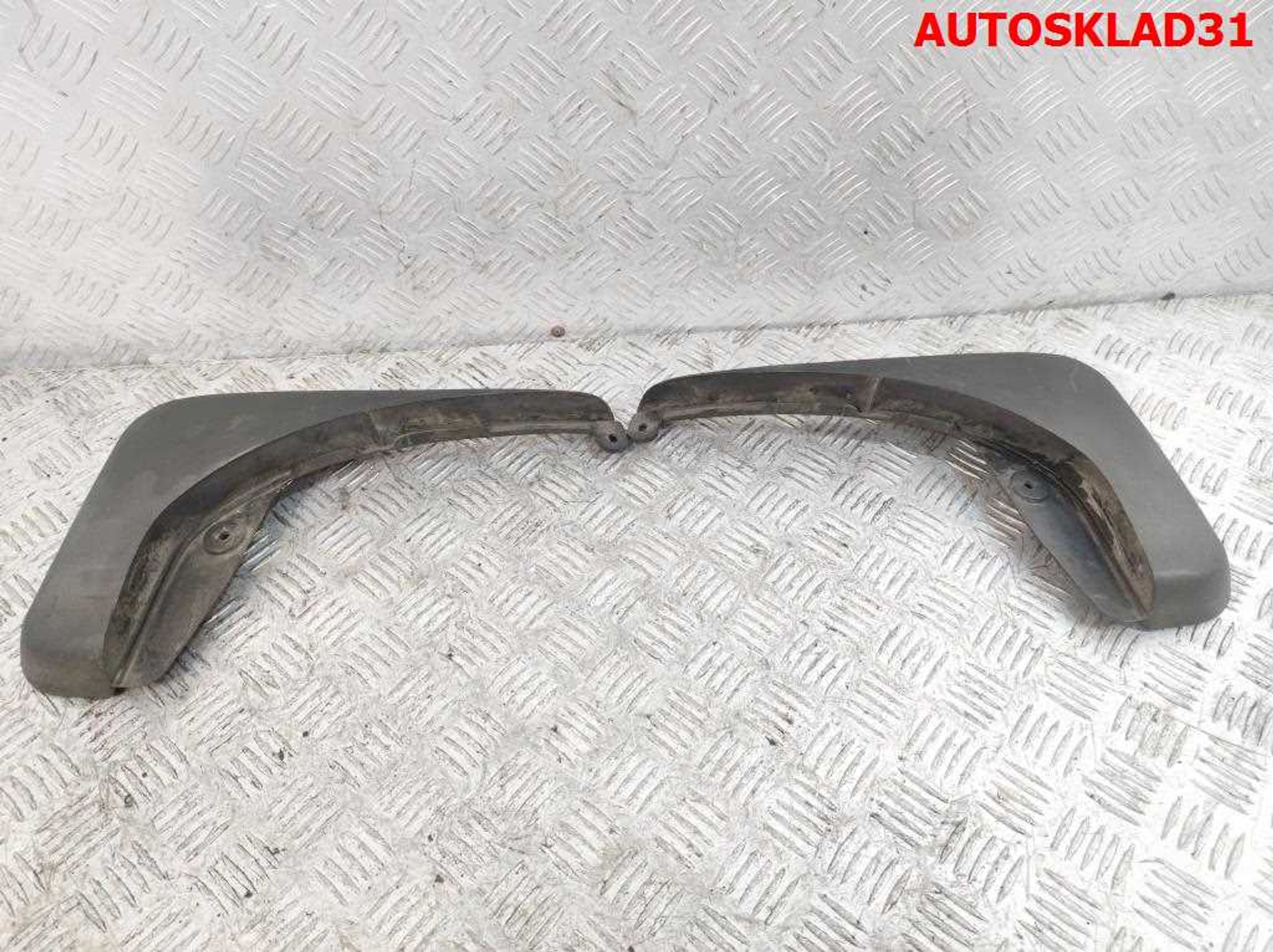 Брызговики задние Комплект Ford Focus 2 4M5J28370BA Combi, 6000 рублей, Дубовое
