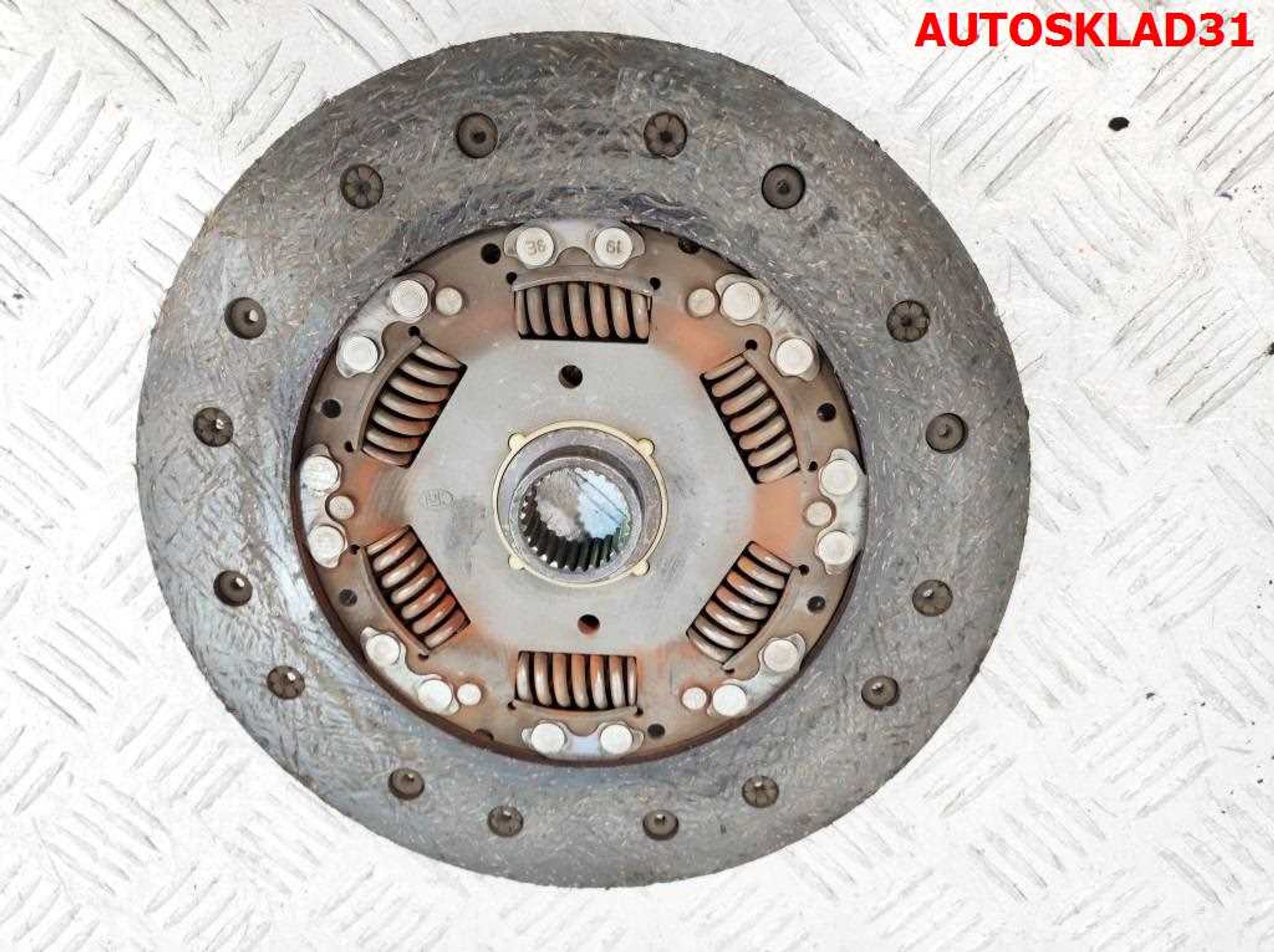Маховик в сборе со сцеплением W202 OM611 A6110300405, 15000 рублей, Дубовое