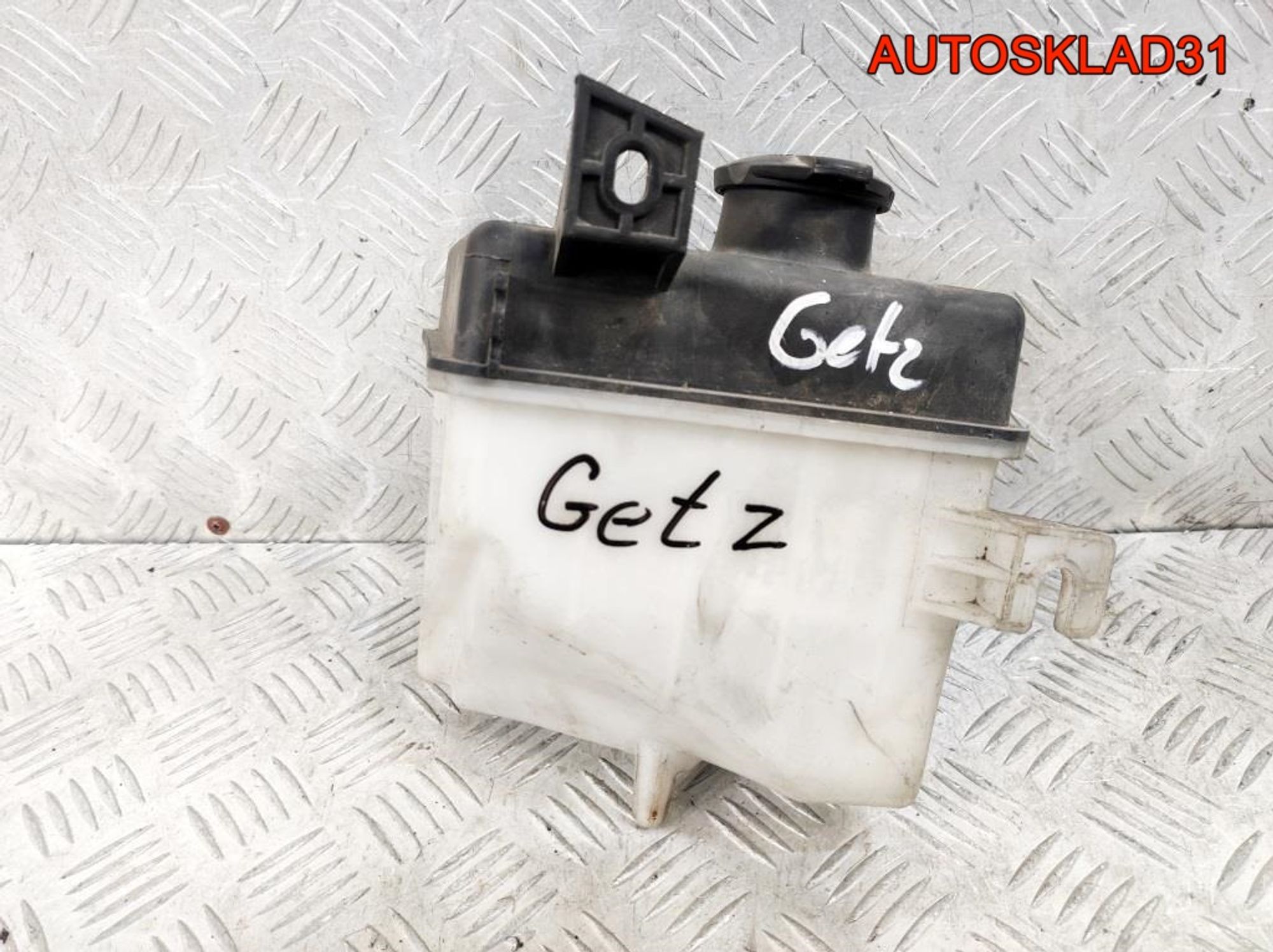 Бачок омывателя Hyundai Getz 986101C000, 1400 рублей, Дубовое