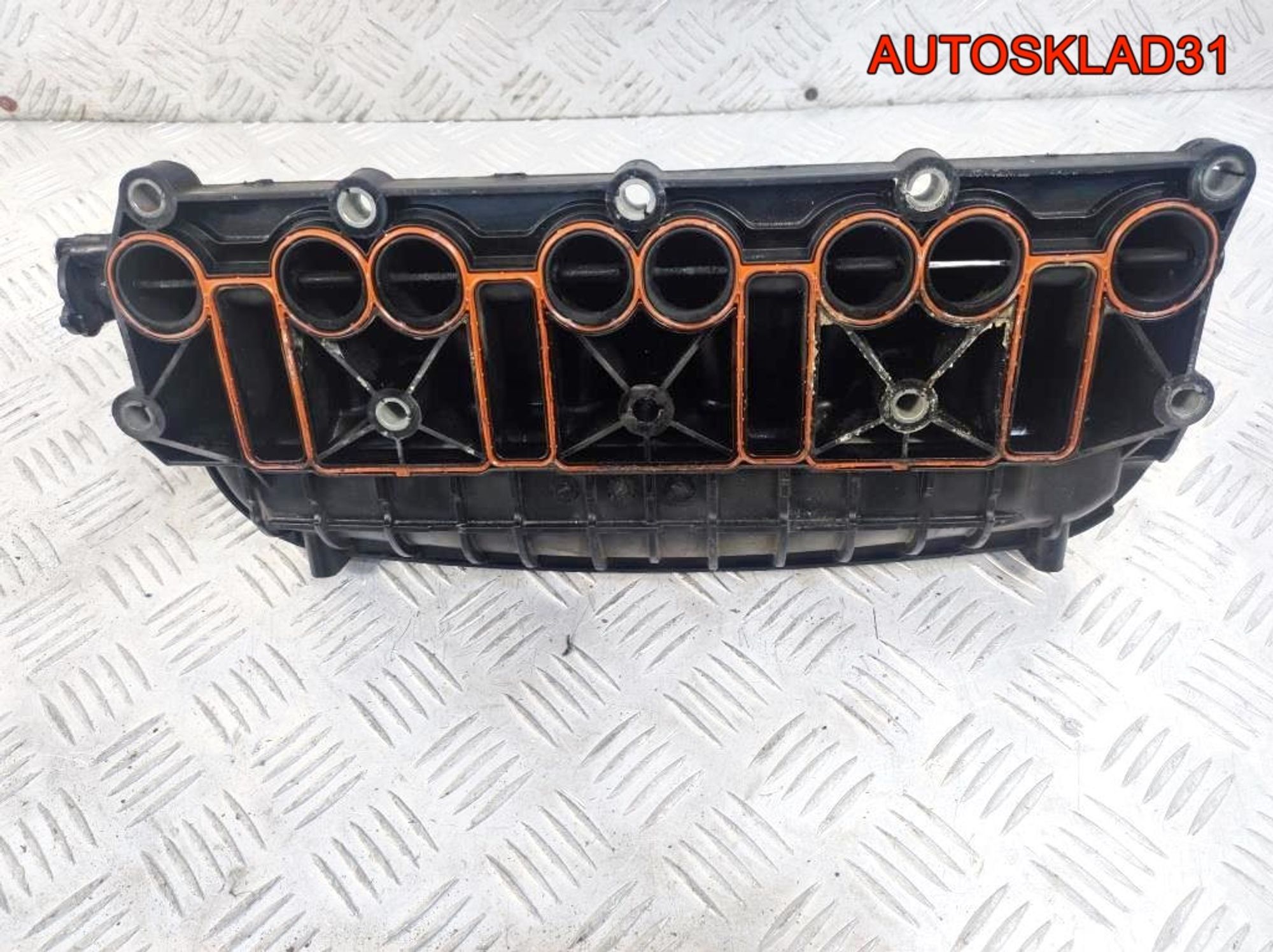 Коллектор впускной VW Touran 2,0 BMN 03G129711AP, 2900 рублей, Дубовое