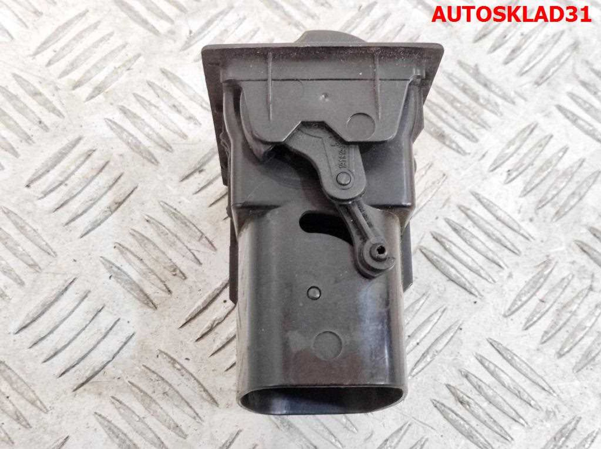 Дефлектор обдува салона VW Golf 3 701819709, 1000 рублей, Дубовое