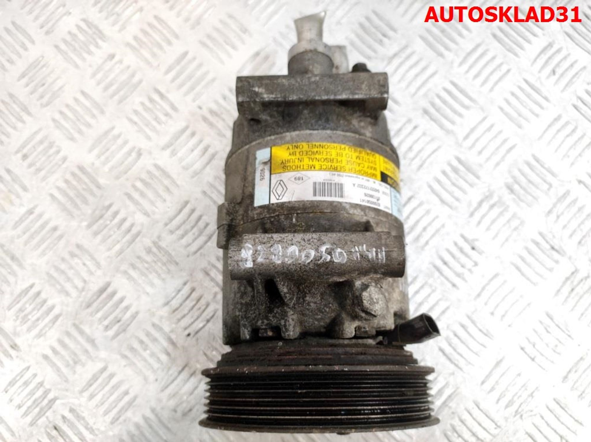 Компрессор кондиционера Renault Megane 2 1,6 Бензин 8200050141, 8000 рублей, Дубовое