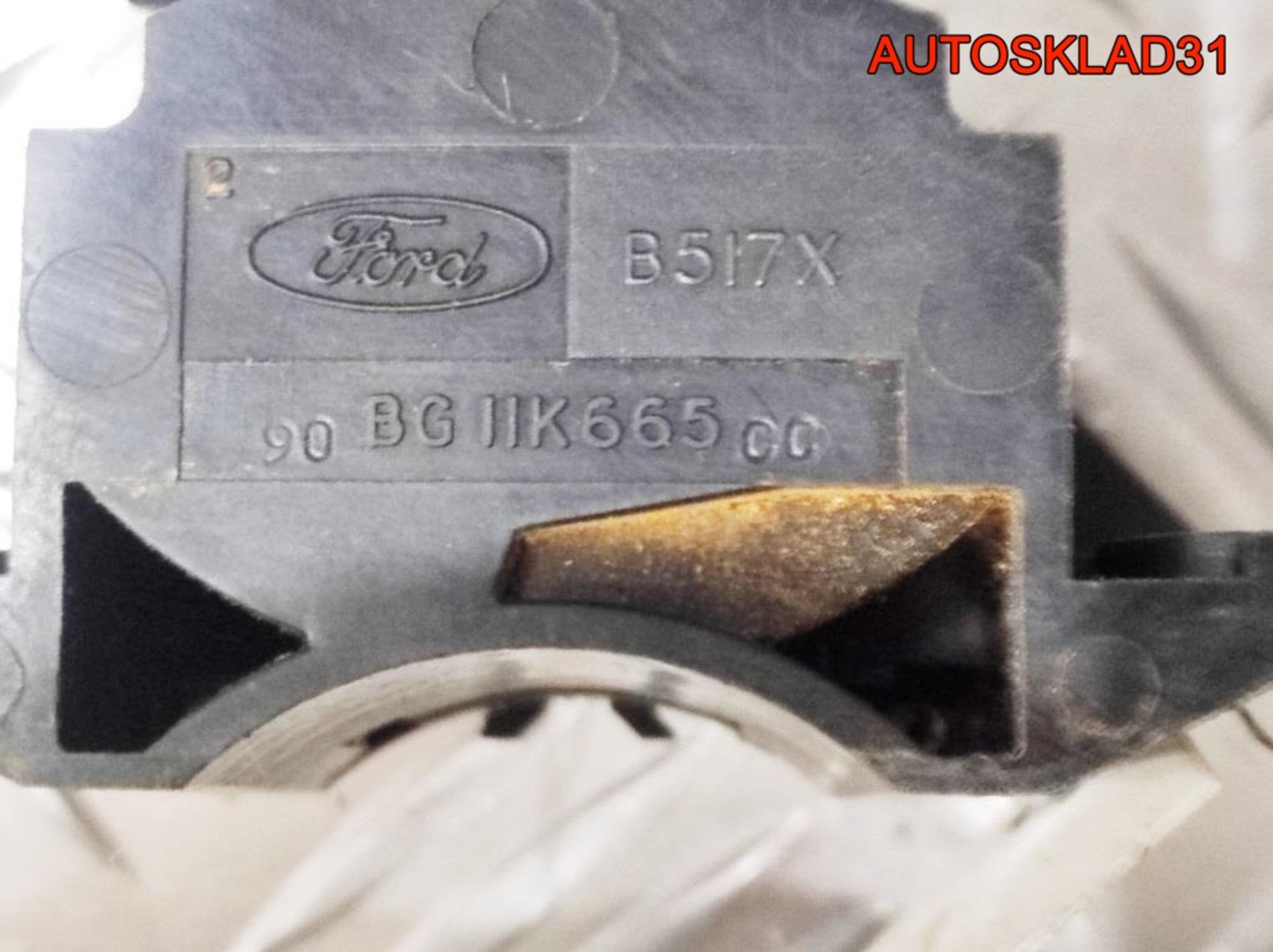 Переключатель стеклоочистителя Ford Sierra 90BG11K665CC, 1000 рублей, Дубовое