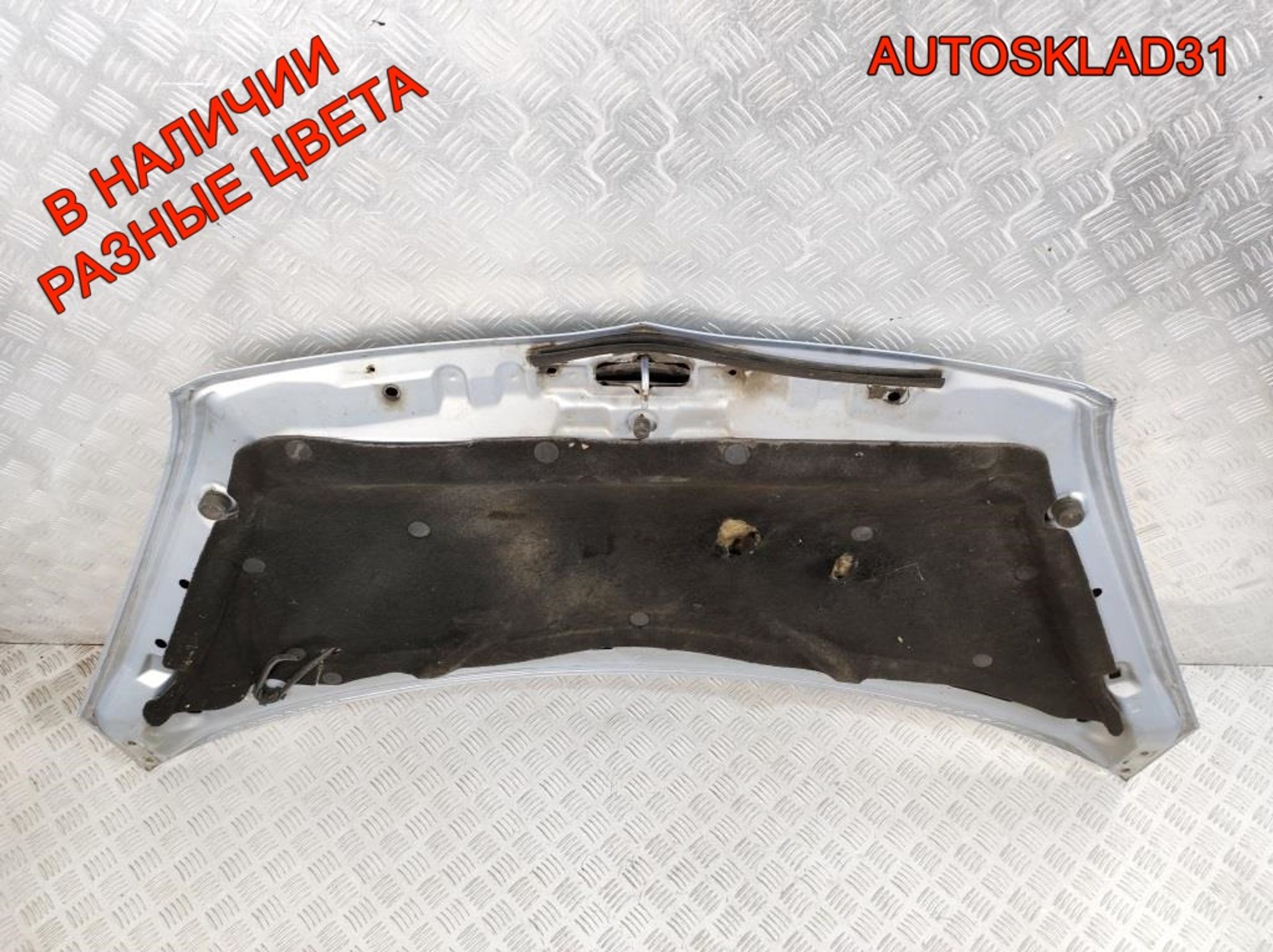 Капот Mitsubishi Colt Z3 MN161899, 15000 рублей, Дубовое