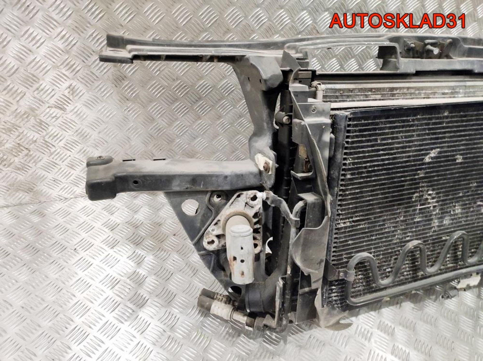 Панель передняя в сборе Audi A6 C5 2,5 Дизель АКПП 4B0805588K, 20000 рублей, Дубовое