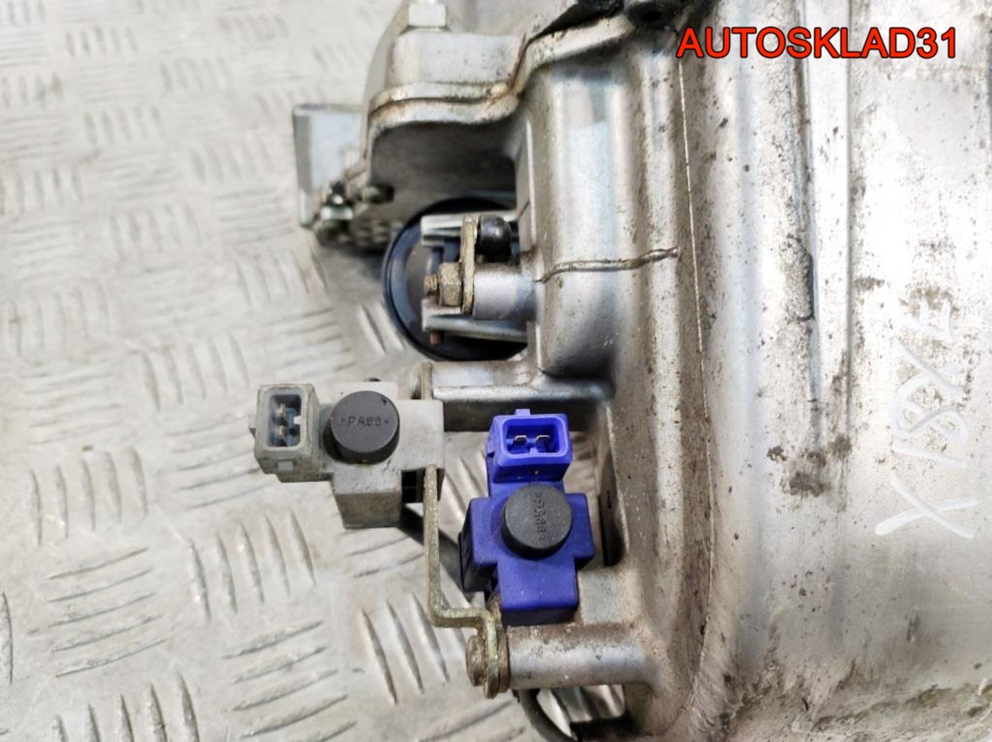 Коллектор впускной Opel Vectra B X18XE 90573437, 1800 рублей, Дубовое
